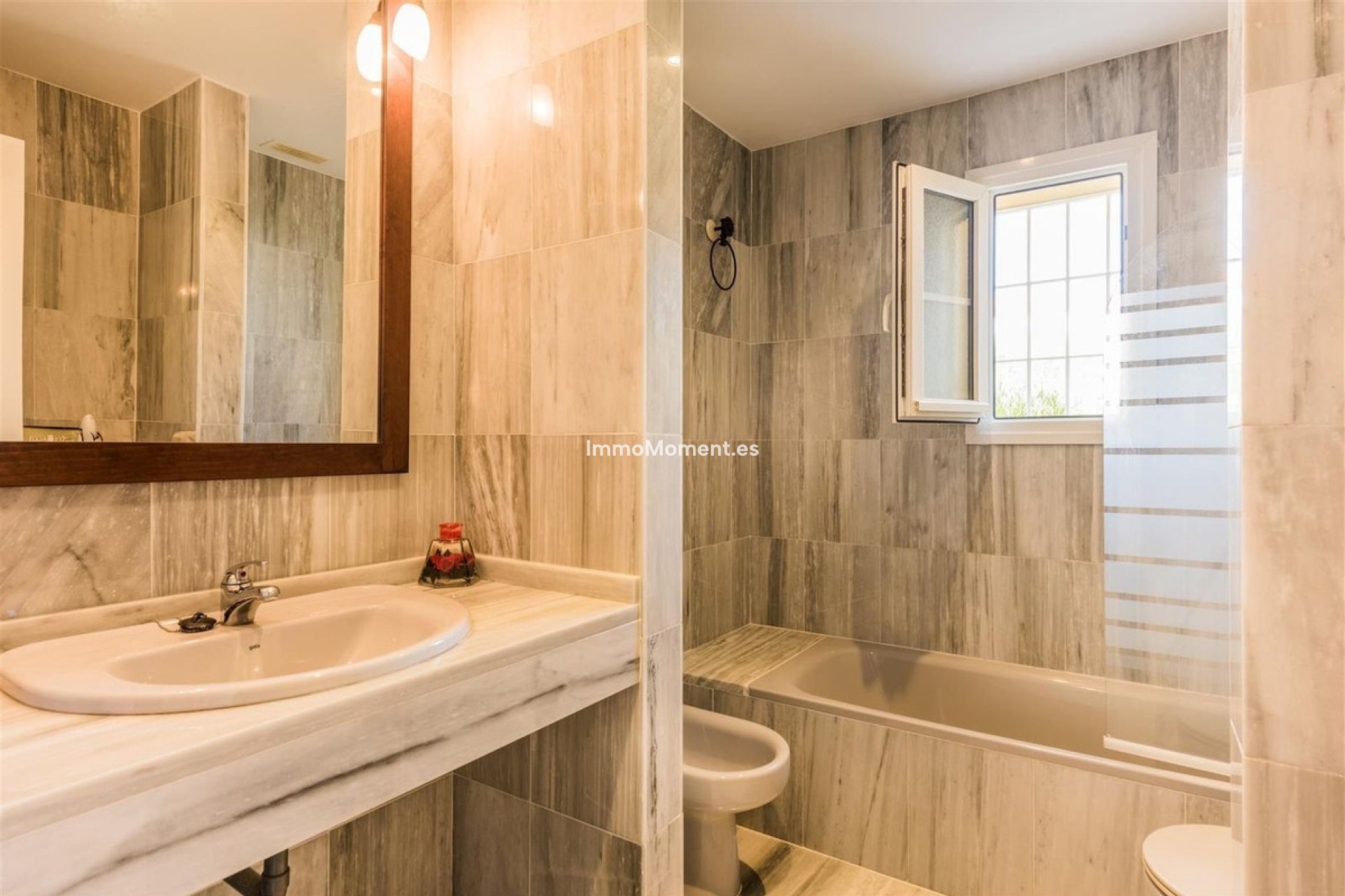 Resale - Apartment - Marbella - Cabopino