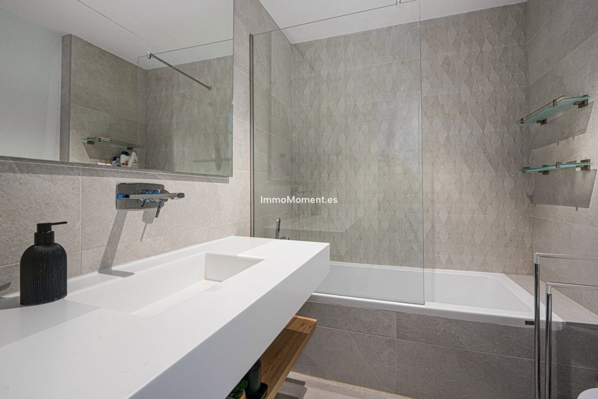 Resale - Apartment - Marbella - Cabopino
