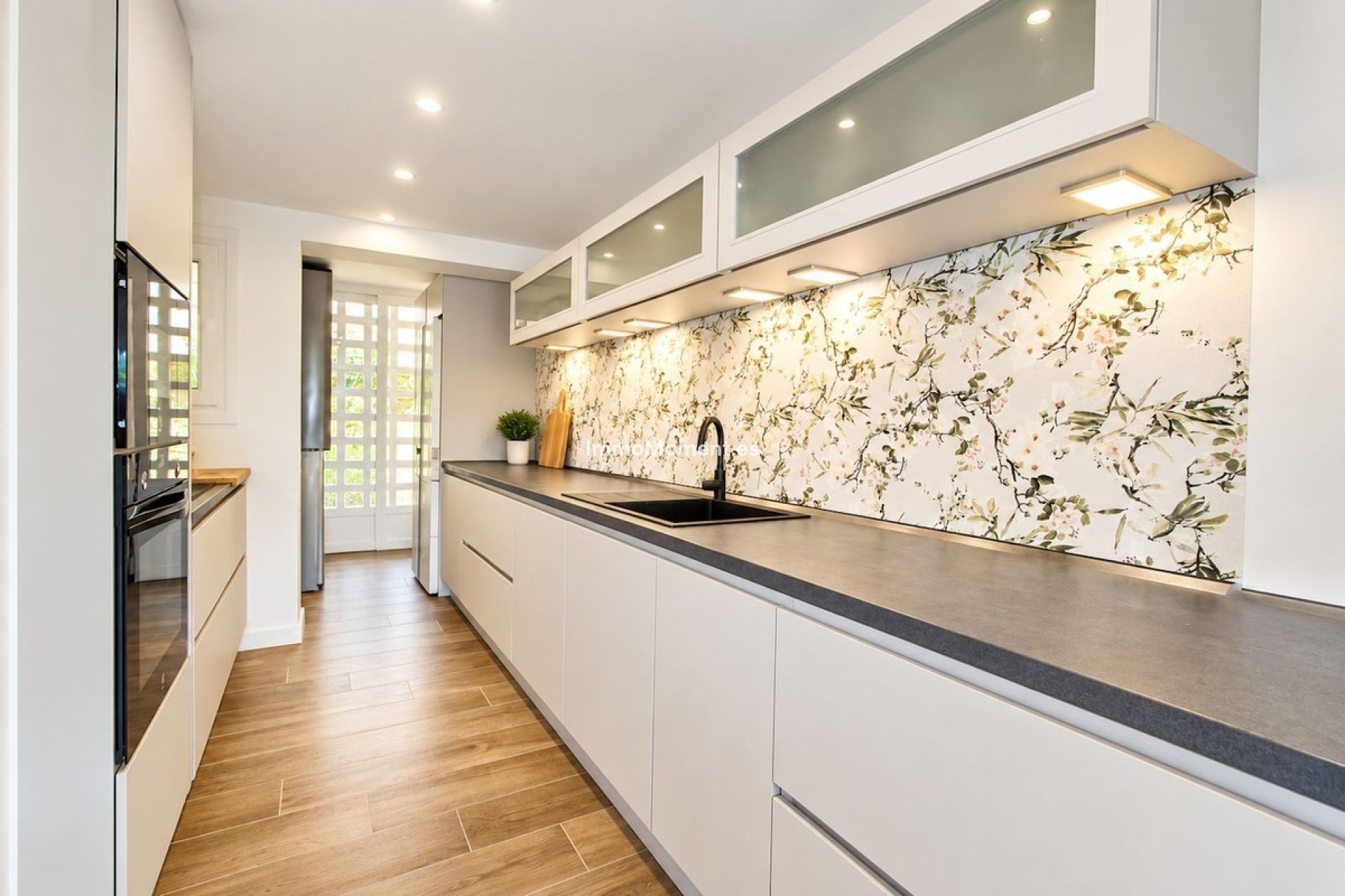 Resale - Apartment - Marbella - Cabopino
