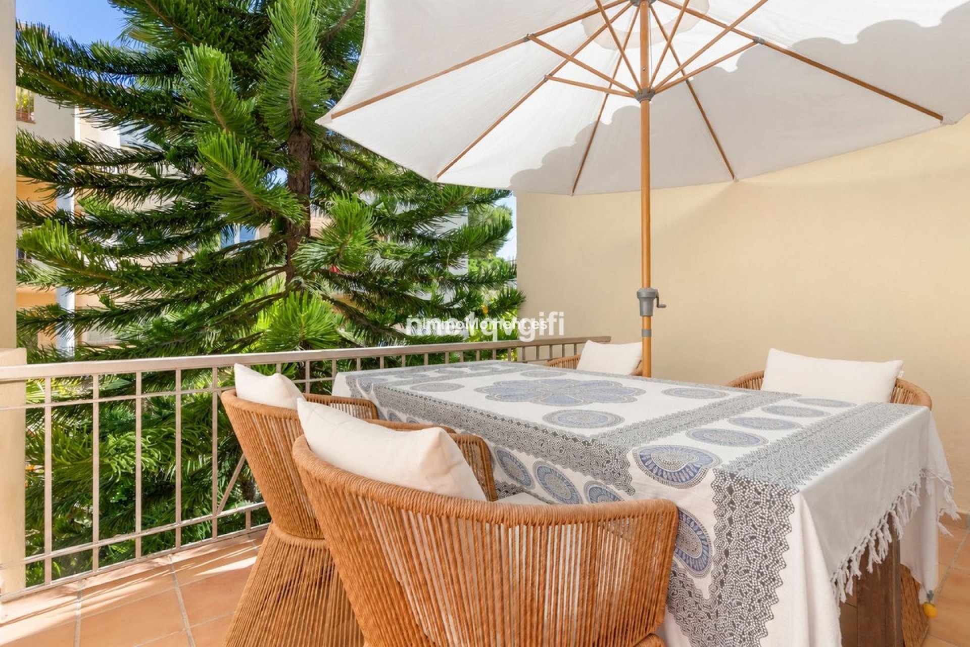Resale - Apartment - Marbella - Cabopino