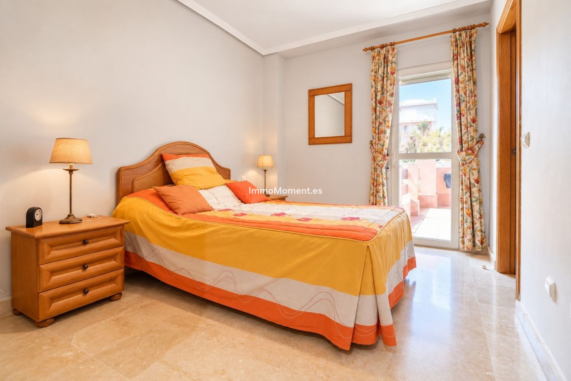 Resale - Apartment - Marbella - Cabopino