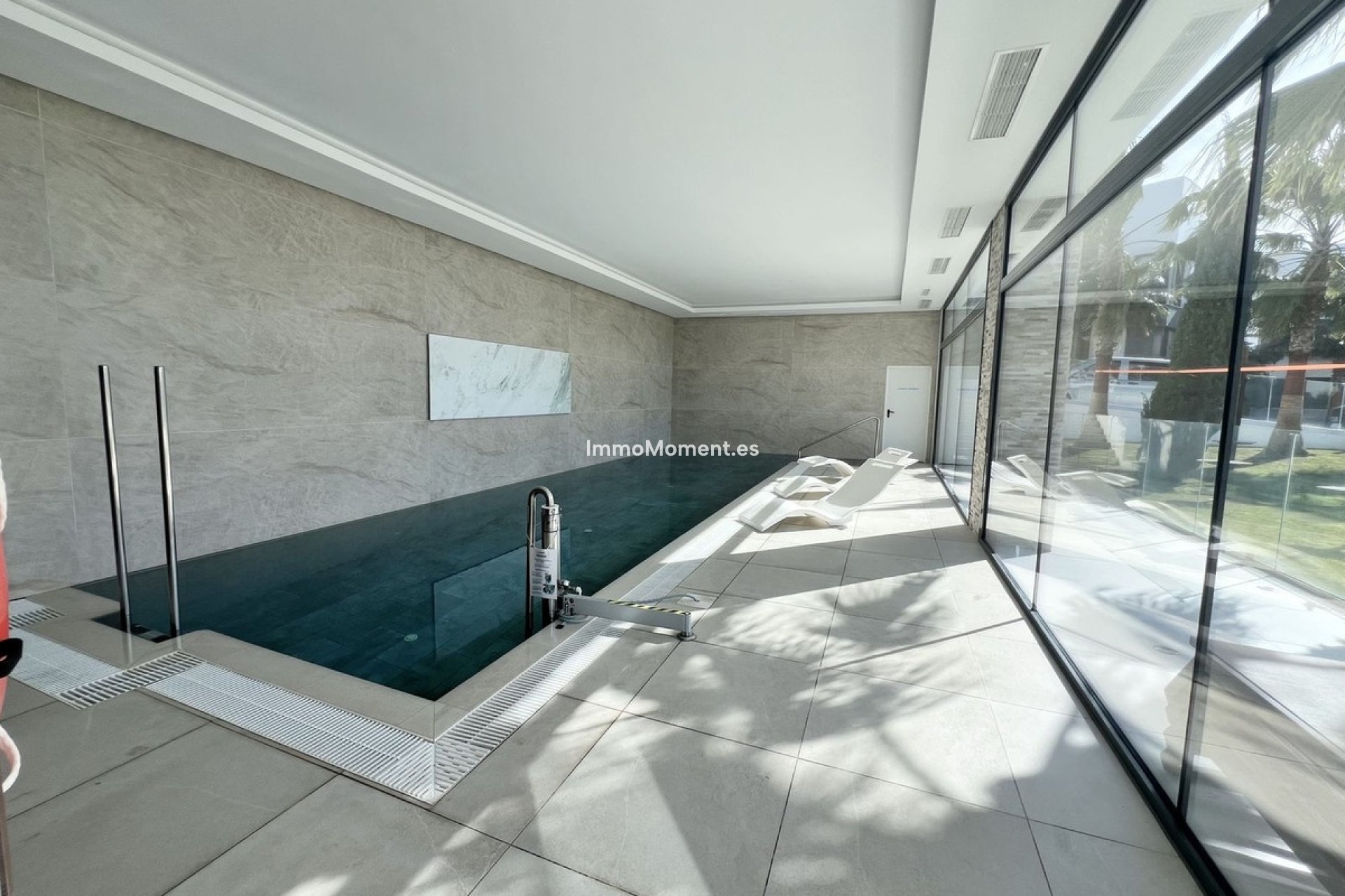 Resale - Apartment - Marbella - Cabopino