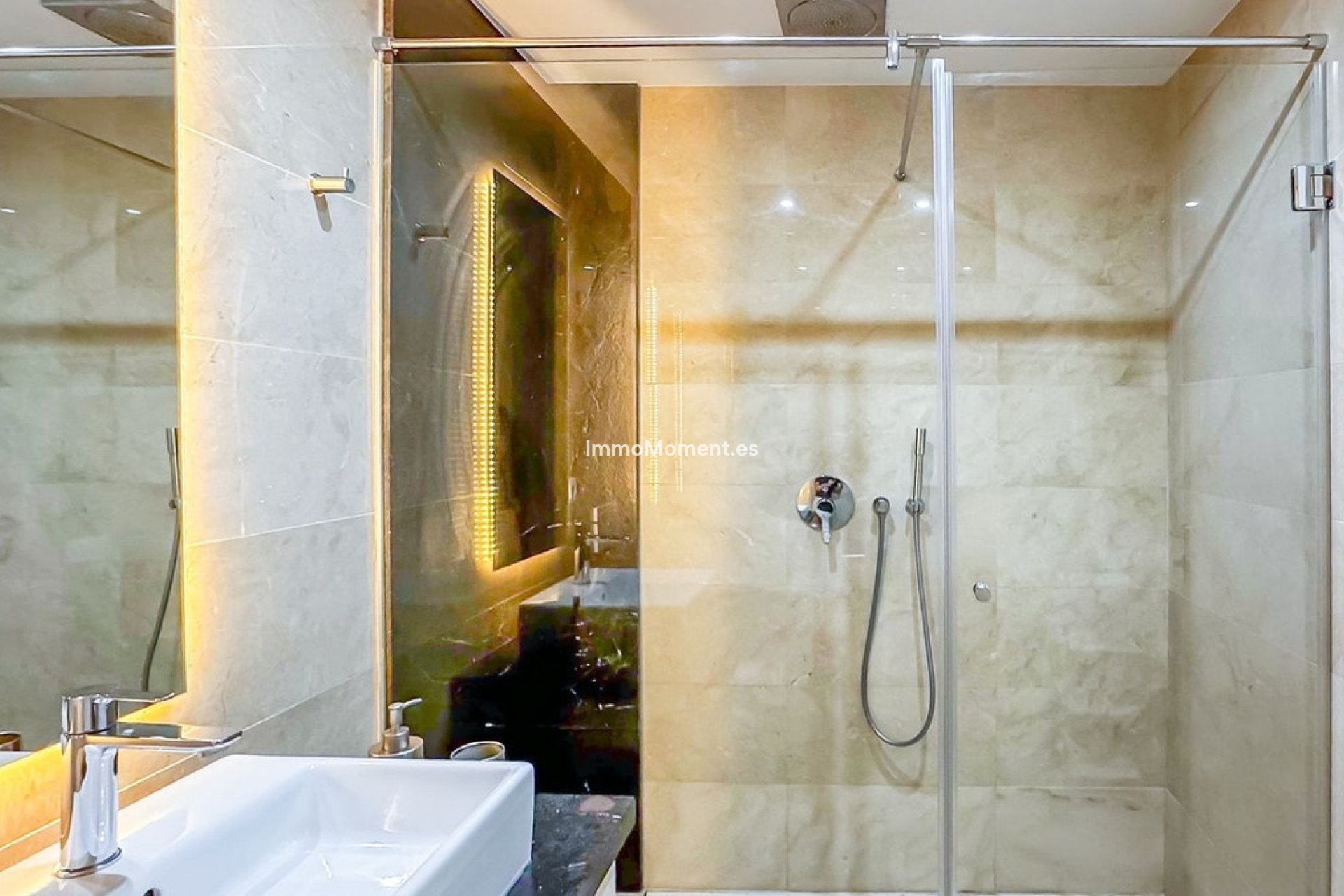 Resale - Apartment - Marbella - Cabopino