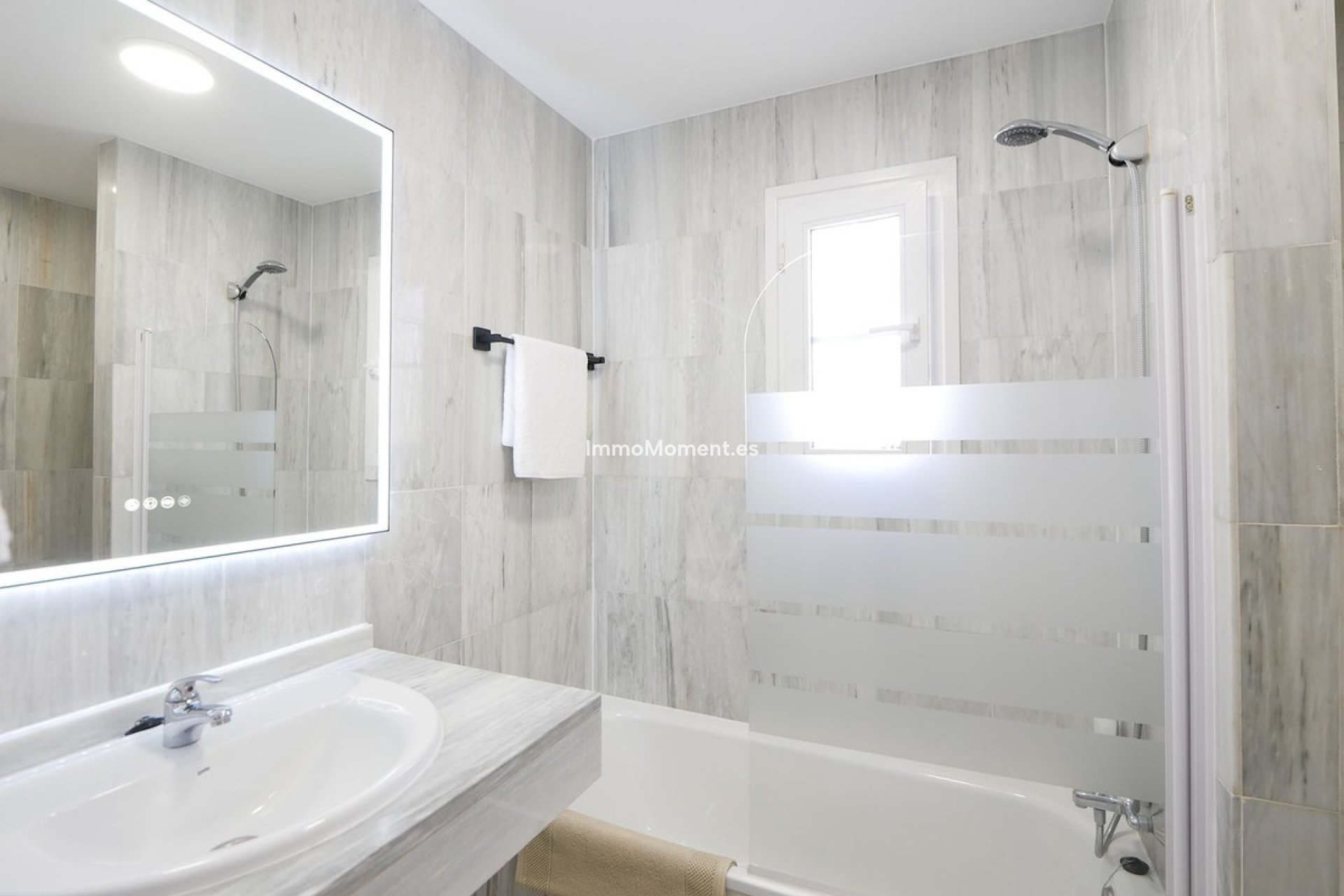 Resale - Apartment - Marbella - Cabopino