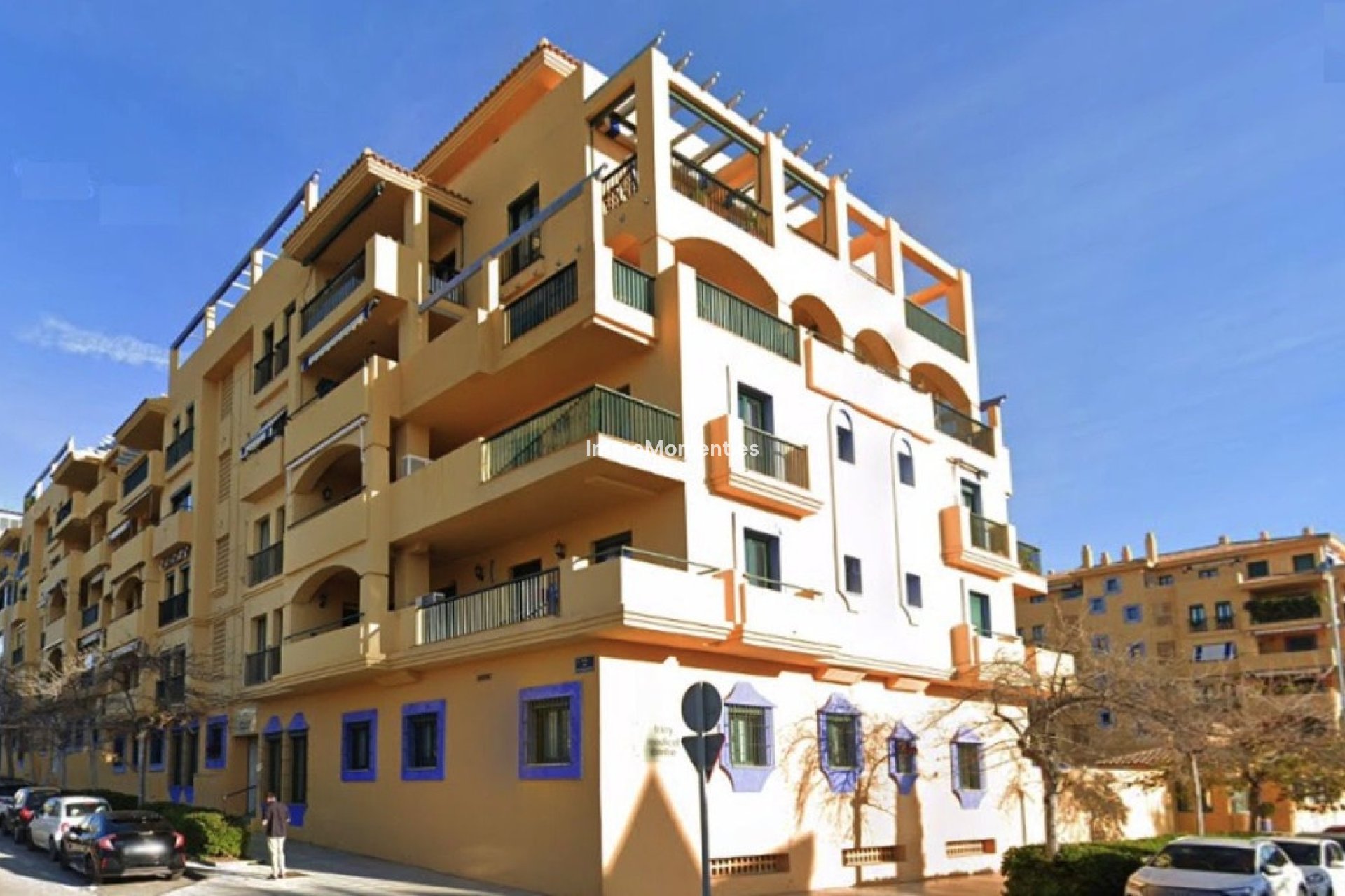 Resale - Apartment - Marbella - Cortijo Blanco