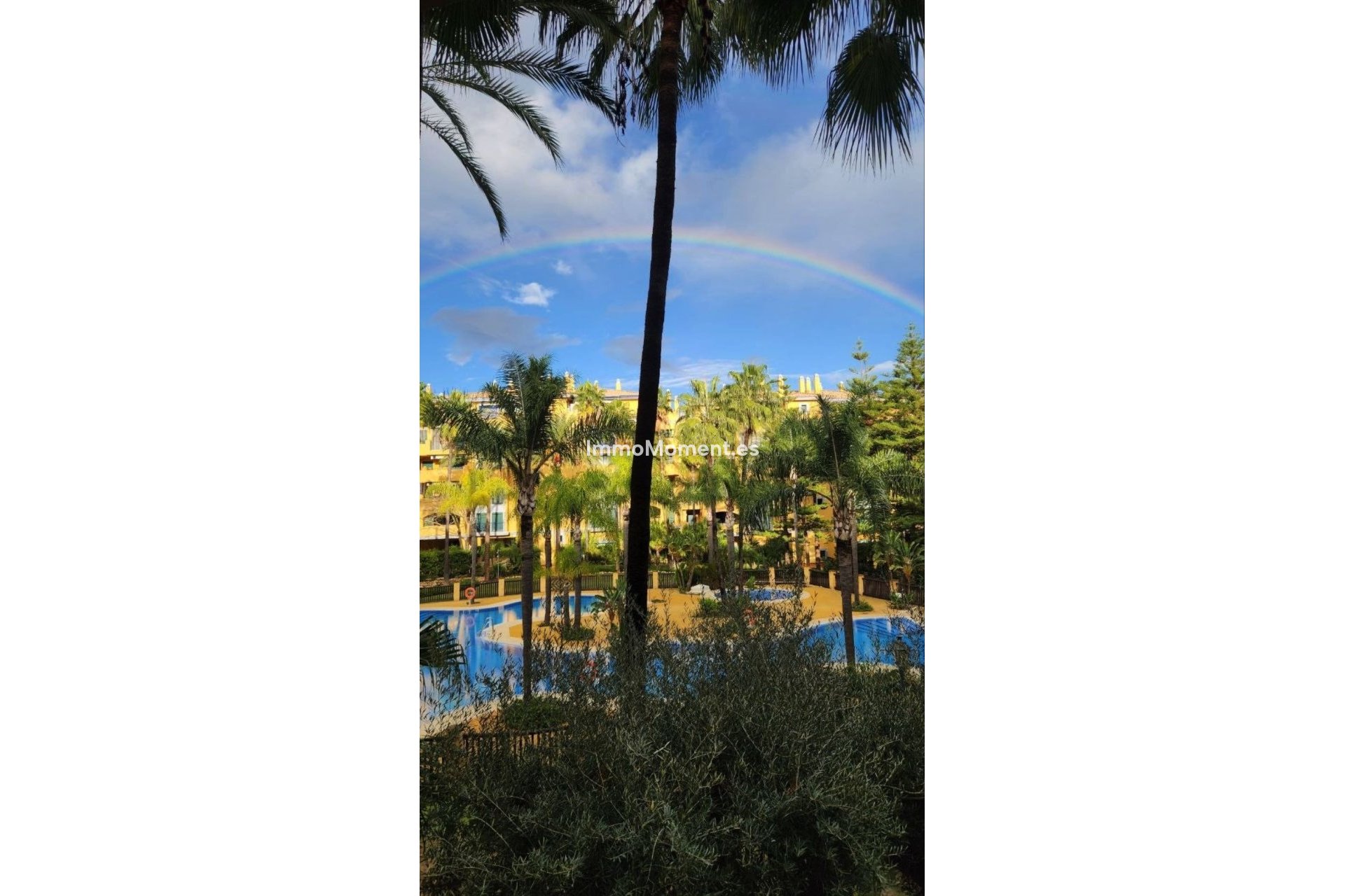 Resale - Apartment - Marbella - Cortijo Blanco