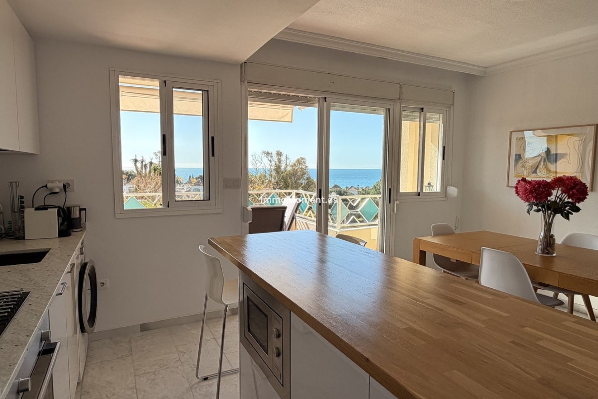 Resale - Apartment - Marbella - Costabella