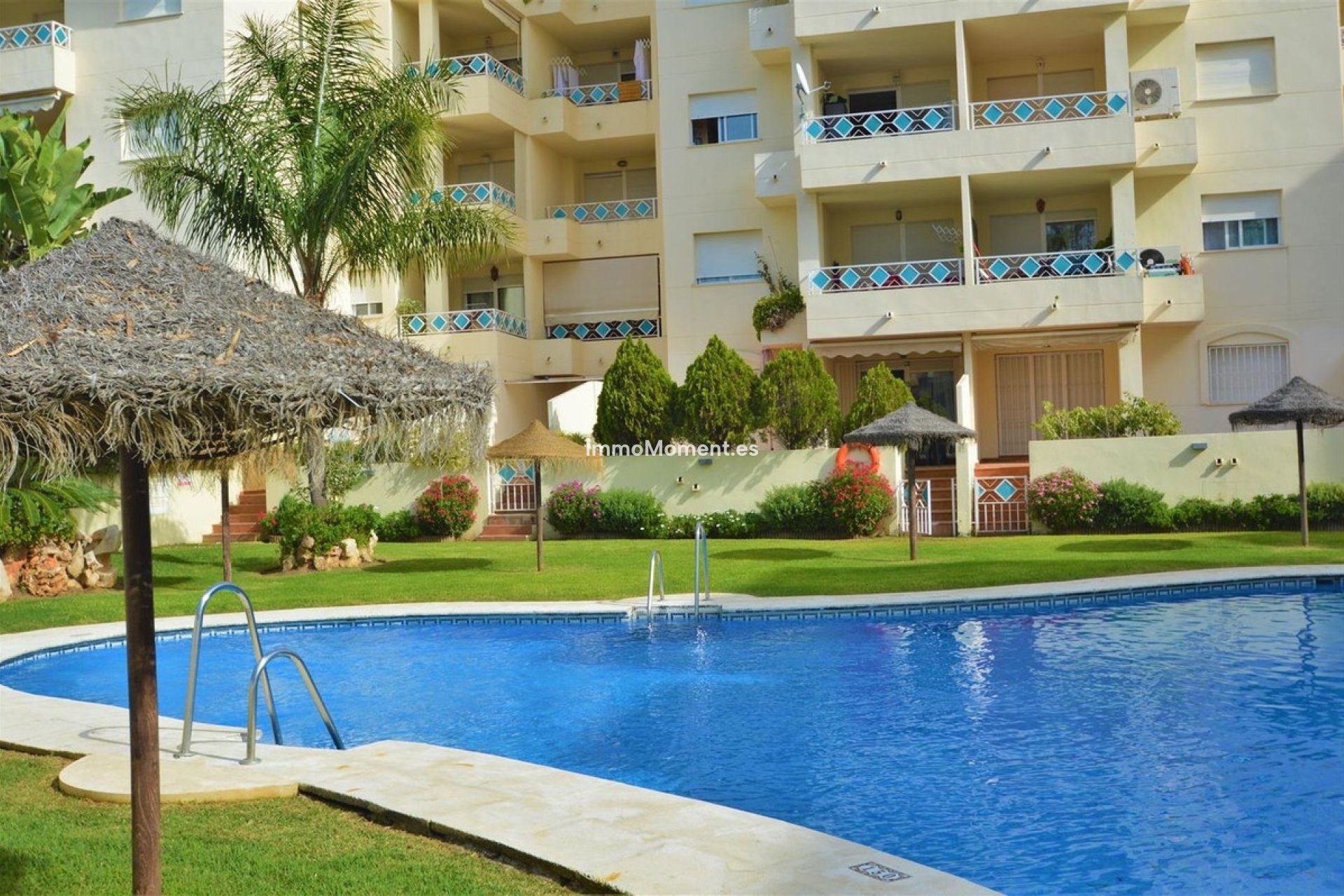 Resale - Apartment - Marbella - Costabella