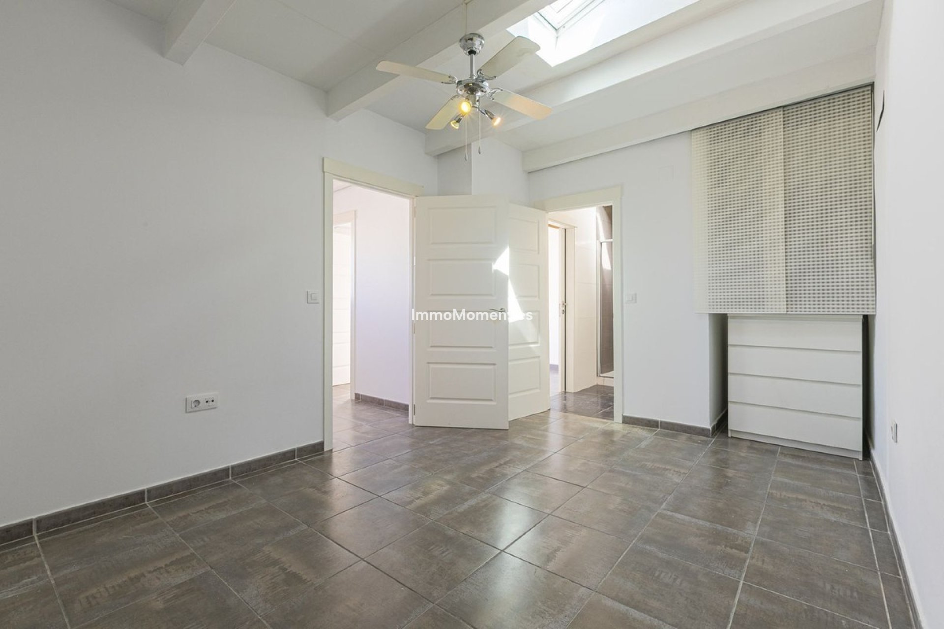 Resale - Apartment - Marbella - Costabella