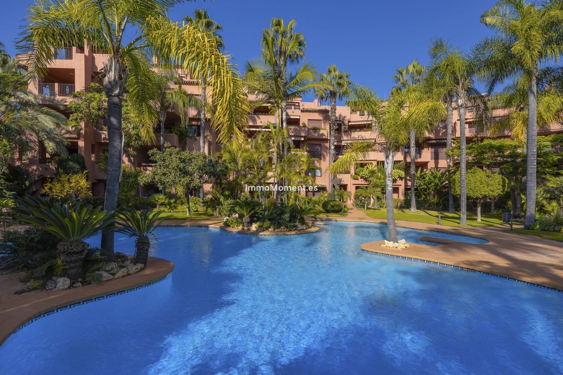 Resale - Apartment - Marbella - El Rosario