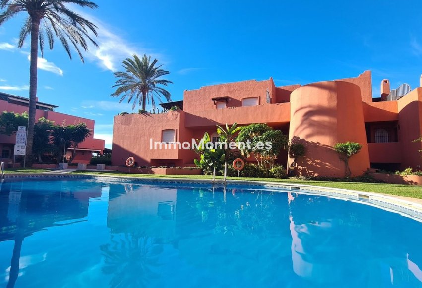 Resale - Apartment - Marbella - El Rosario