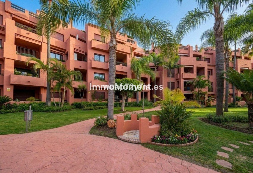 Resale - Apartment - Marbella - El Rosario