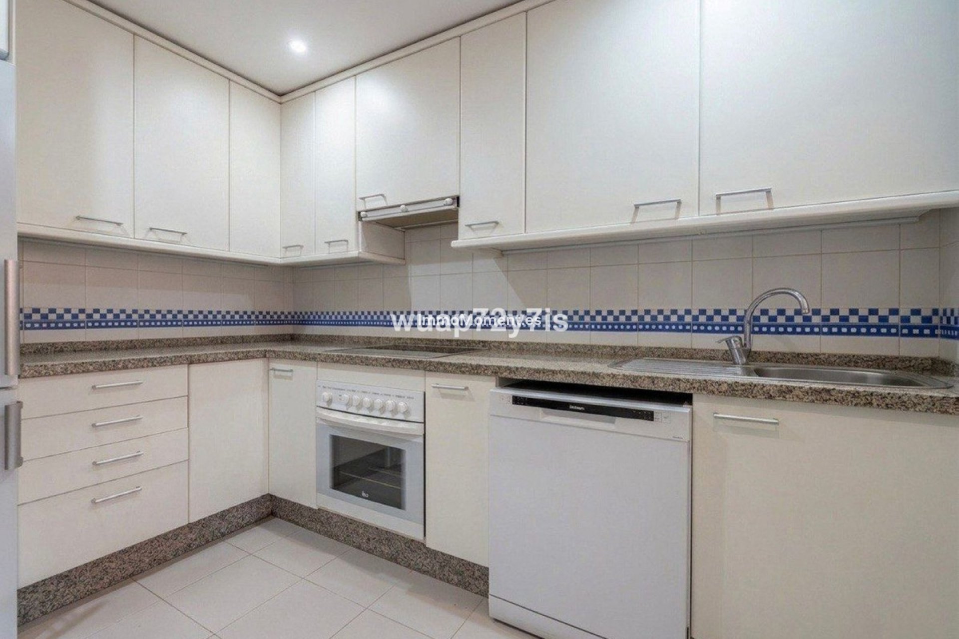 Resale - Apartment - Marbella - El Rosario