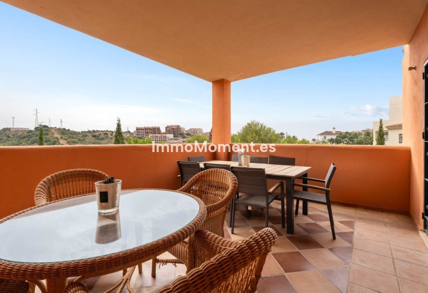 Resale - Apartment - Marbella - Elviria
