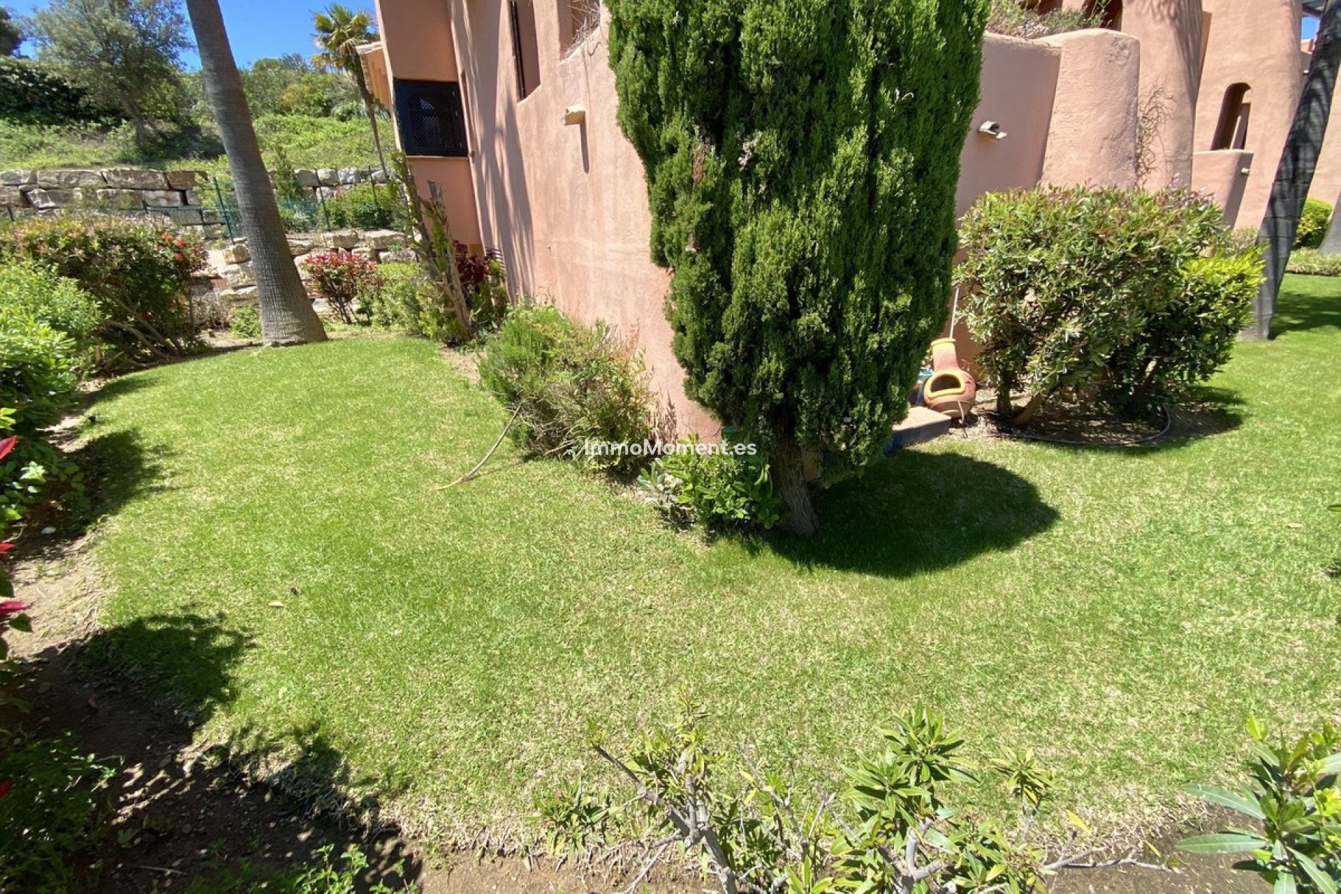 Resale - Apartment - Marbella - Elviria