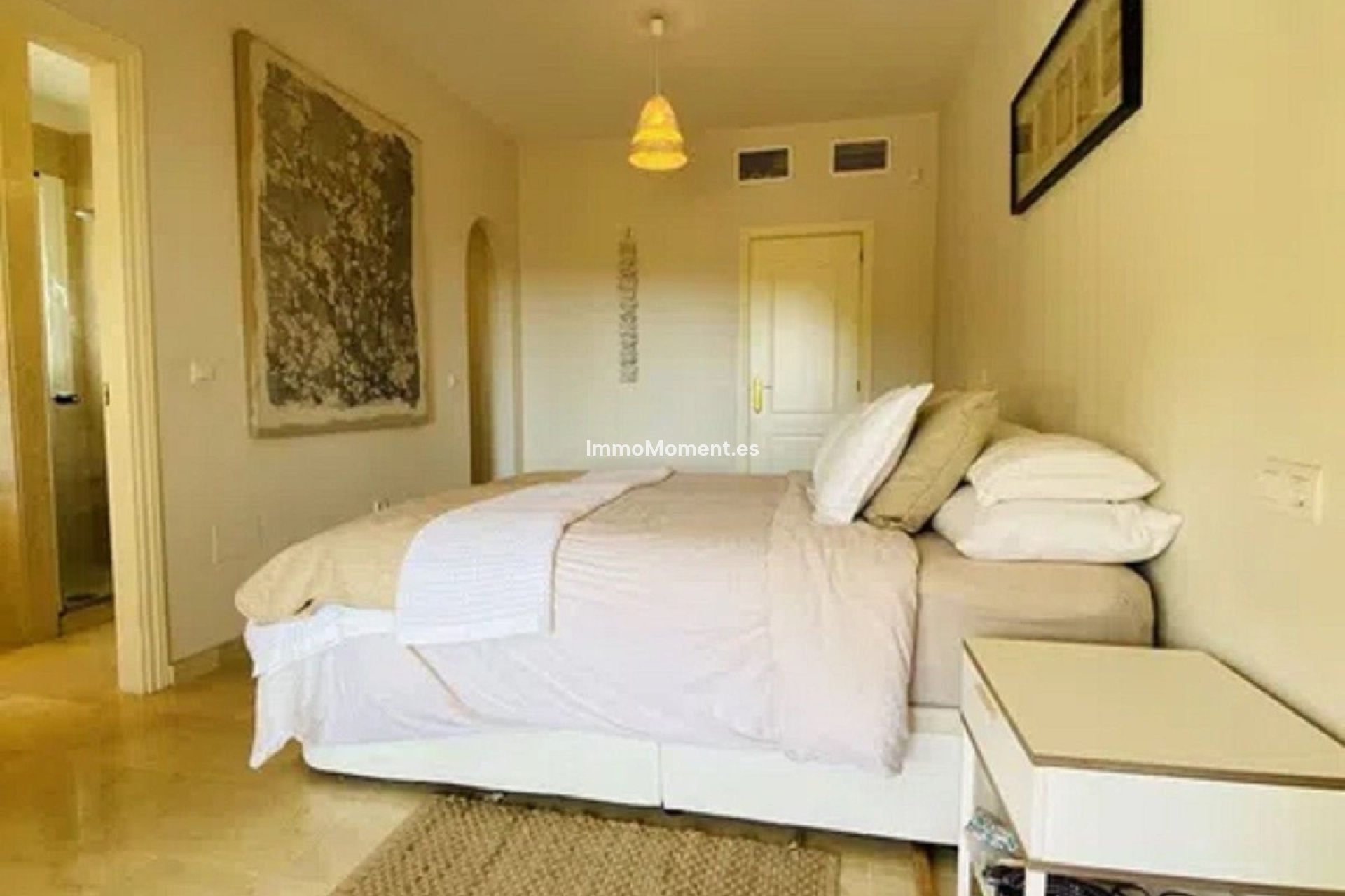 Resale - Apartment - Marbella - Elviria
