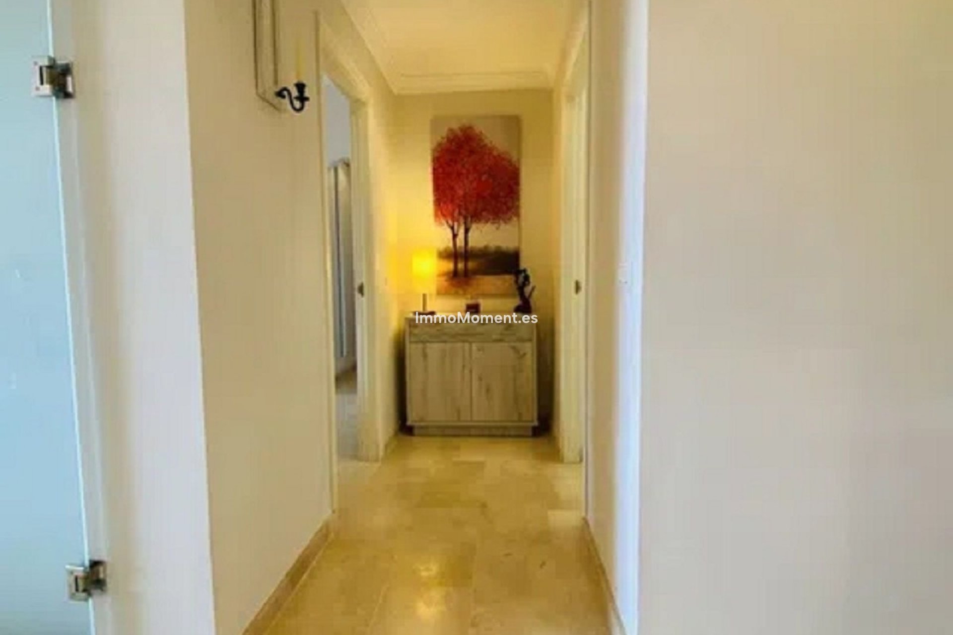 Resale - Apartment - Marbella - Elviria