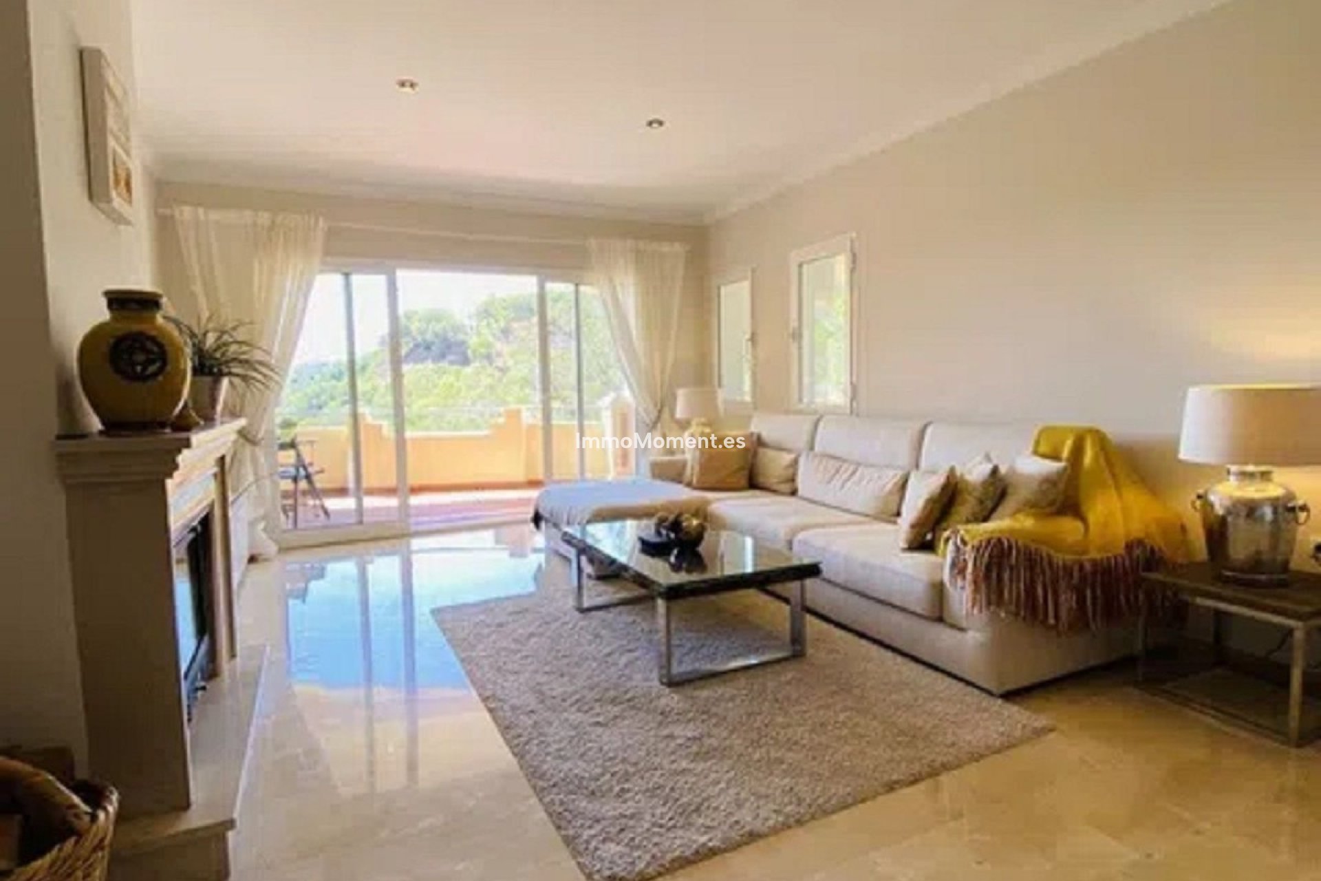 Resale - Apartment - Marbella - Elviria