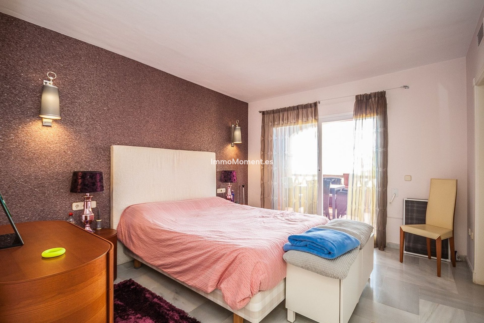 Resale - Apartment - Marbella - Elviria