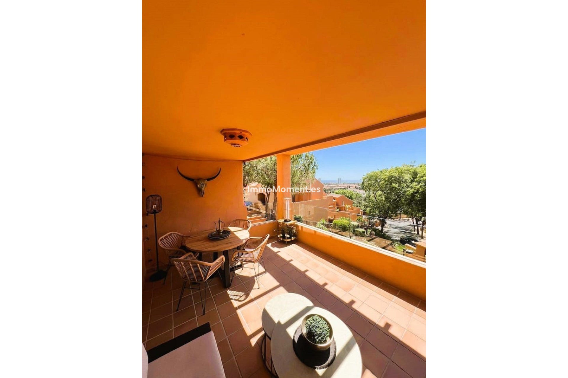 Resale - Apartment - Marbella - Elviria
