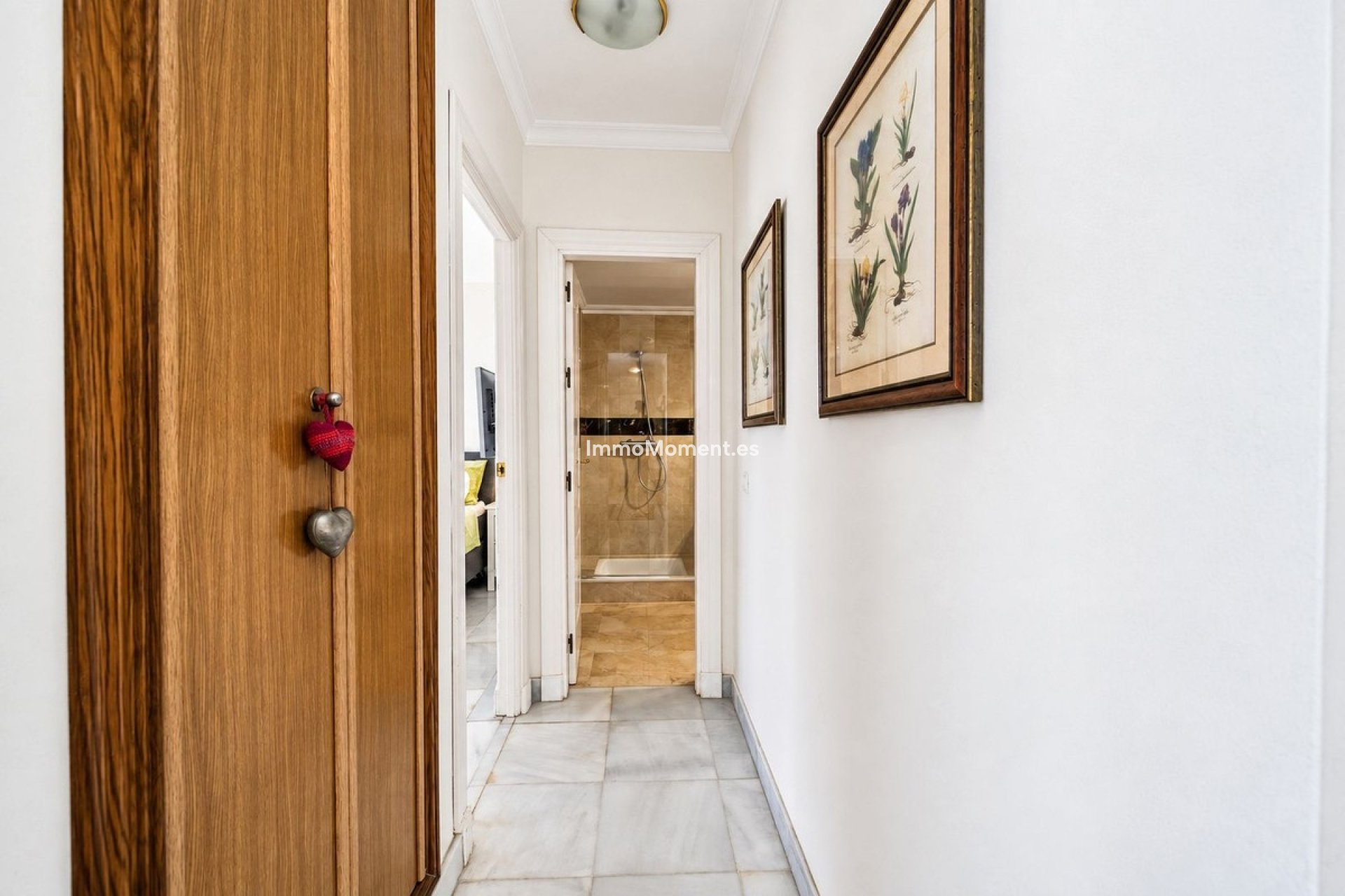 Resale - Apartment - Marbella - Elviria