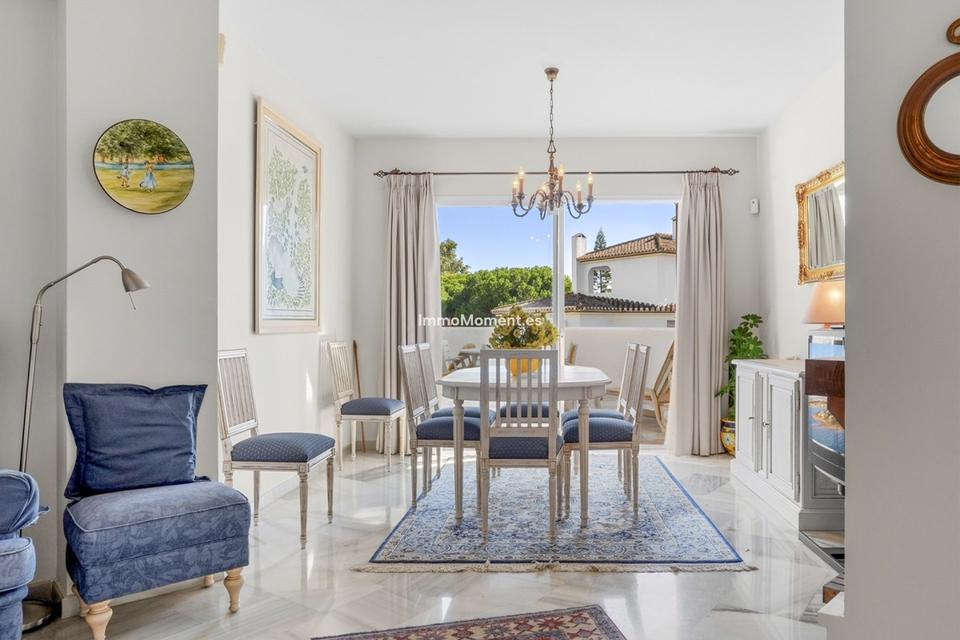 Resale - Apartment - Marbella - Elviria