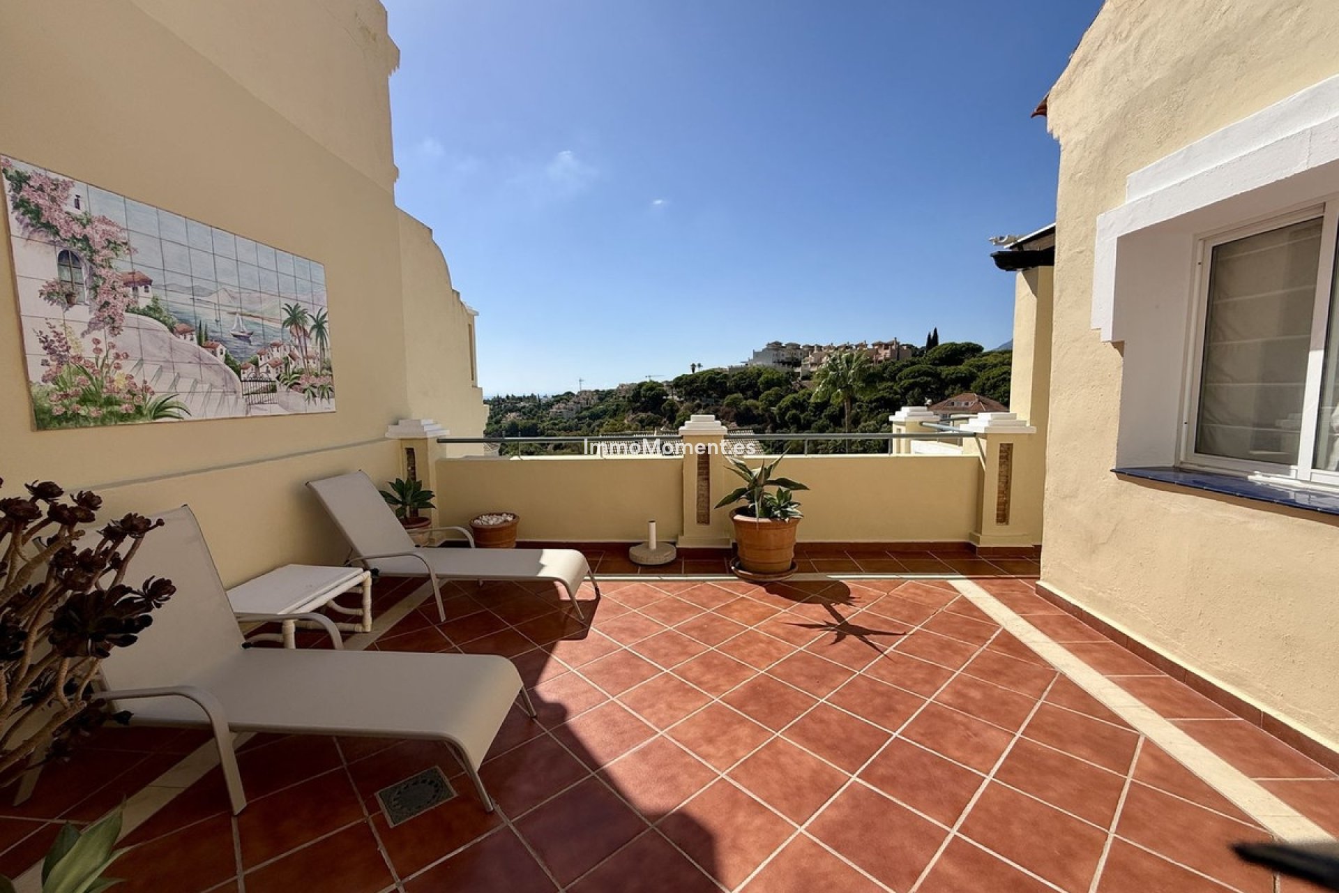 Resale - Apartment - Marbella - Elviria