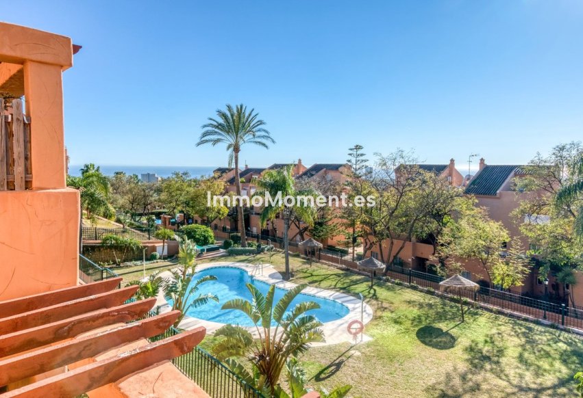 Resale - Apartment - Marbella - Elviria