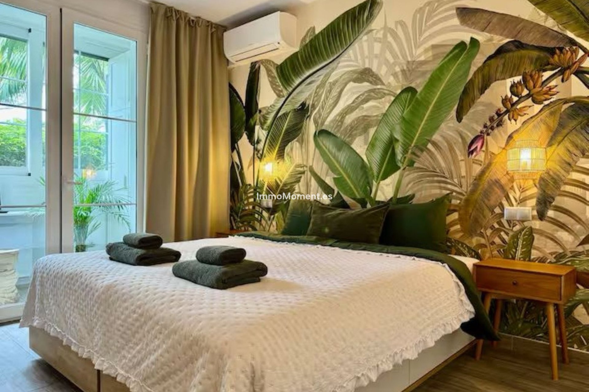 Resale - Apartment - Marbella - Elviria