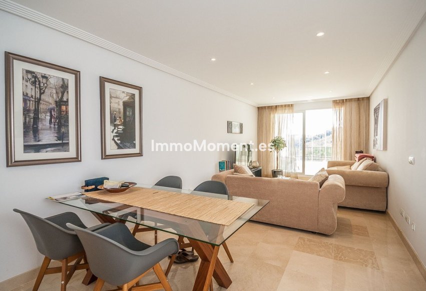 Resale - Apartment - Marbella - Elviria
