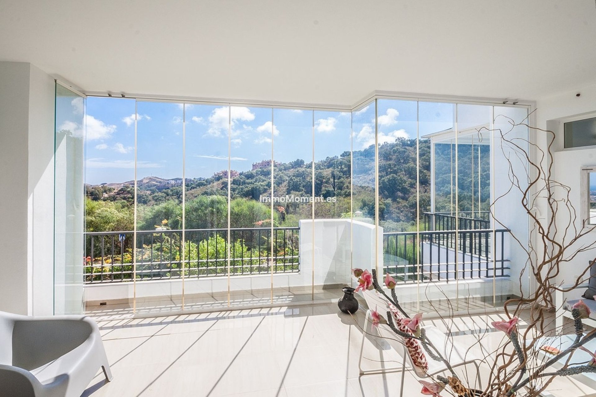 Resale - Apartment - Marbella - Elviria