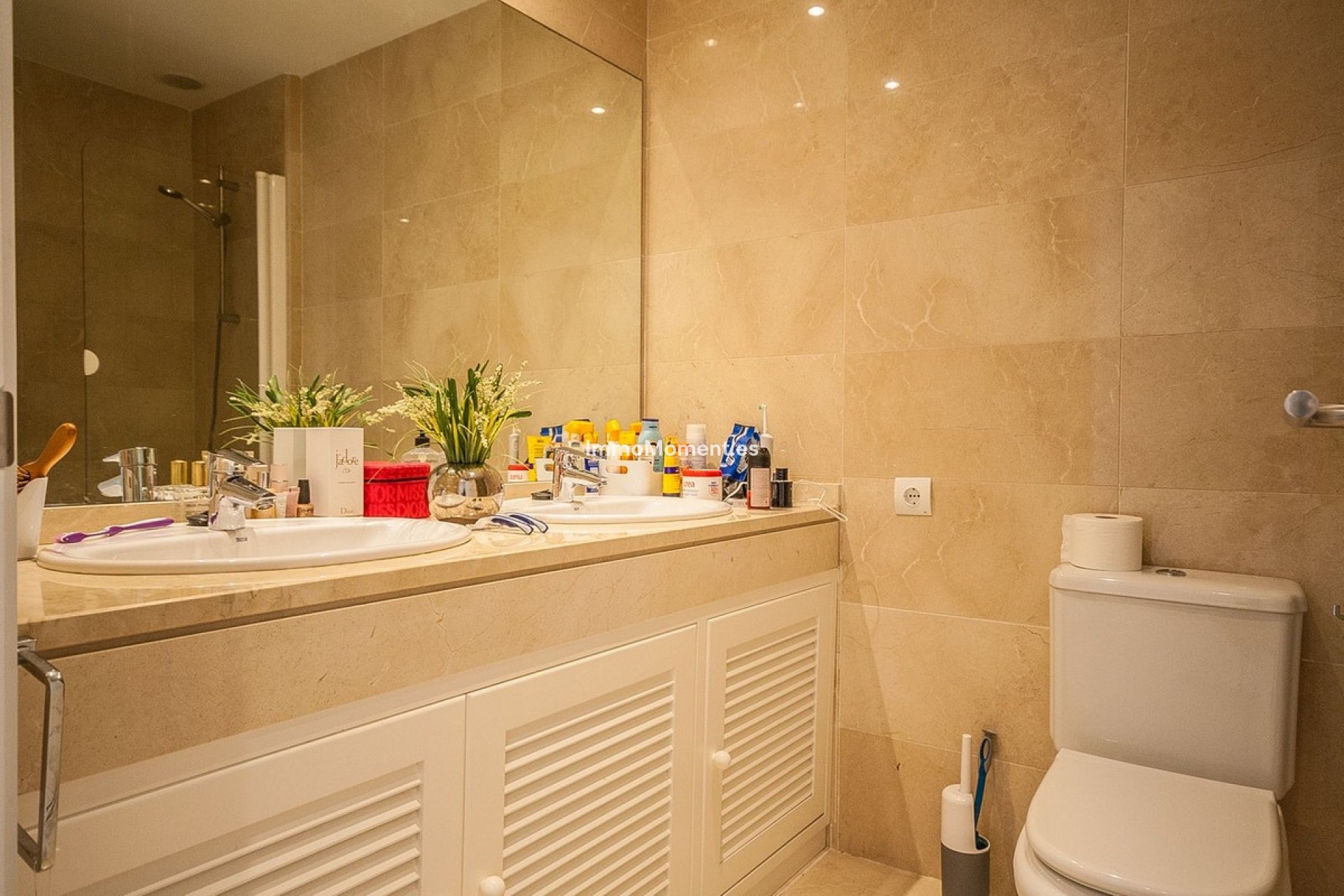 Resale - Apartment - Marbella - Elviria