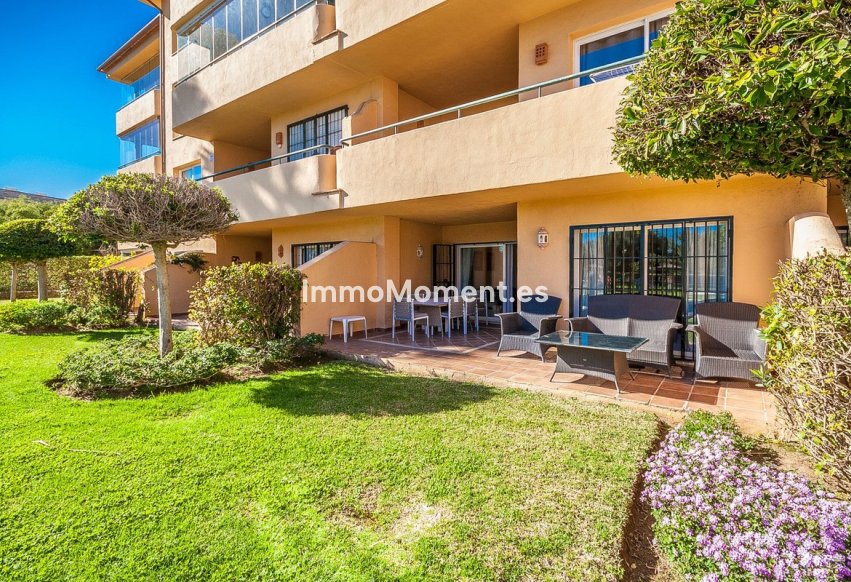 Resale - Apartment - Marbella - Elviria