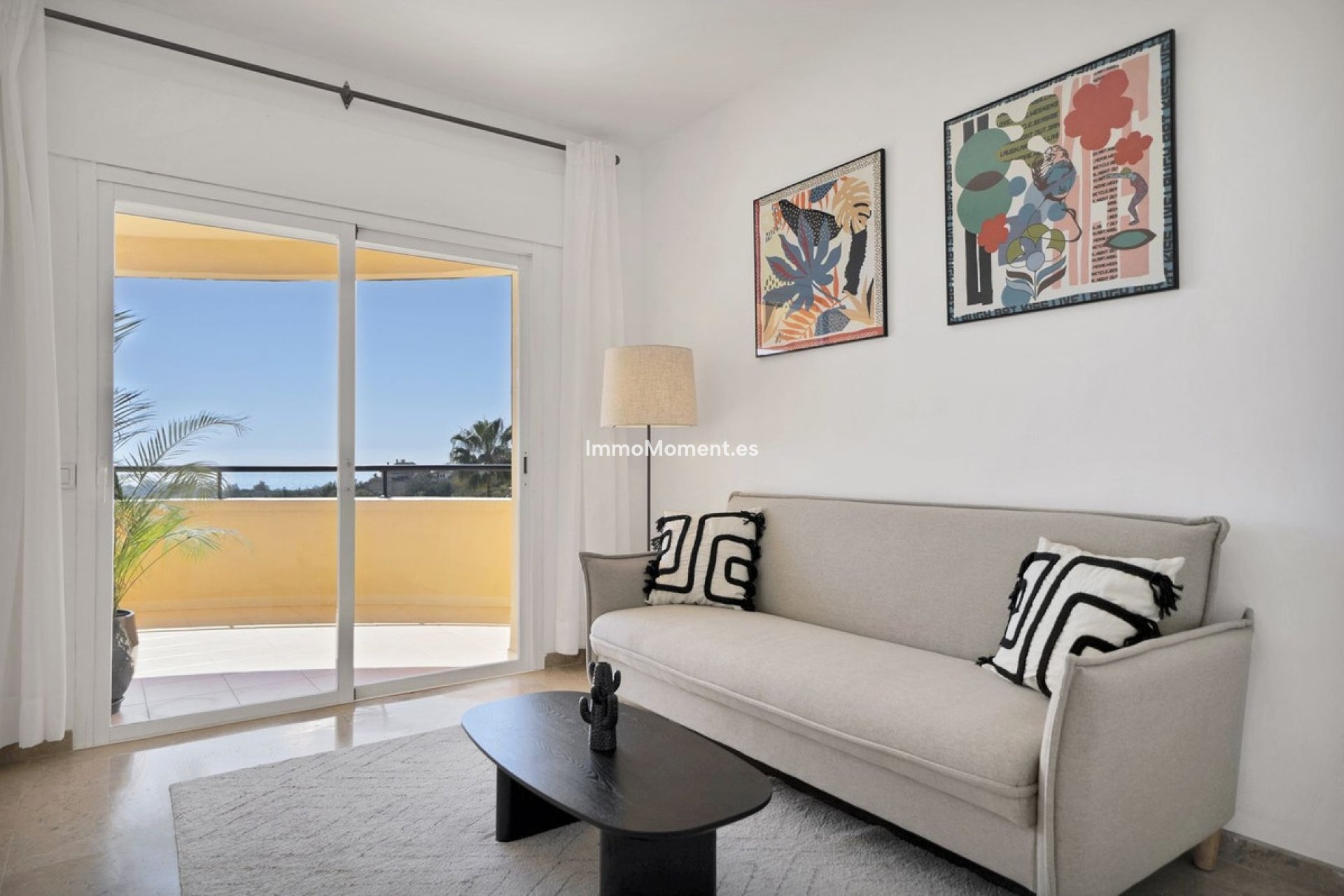 Resale - Apartment - Marbella - Elviria