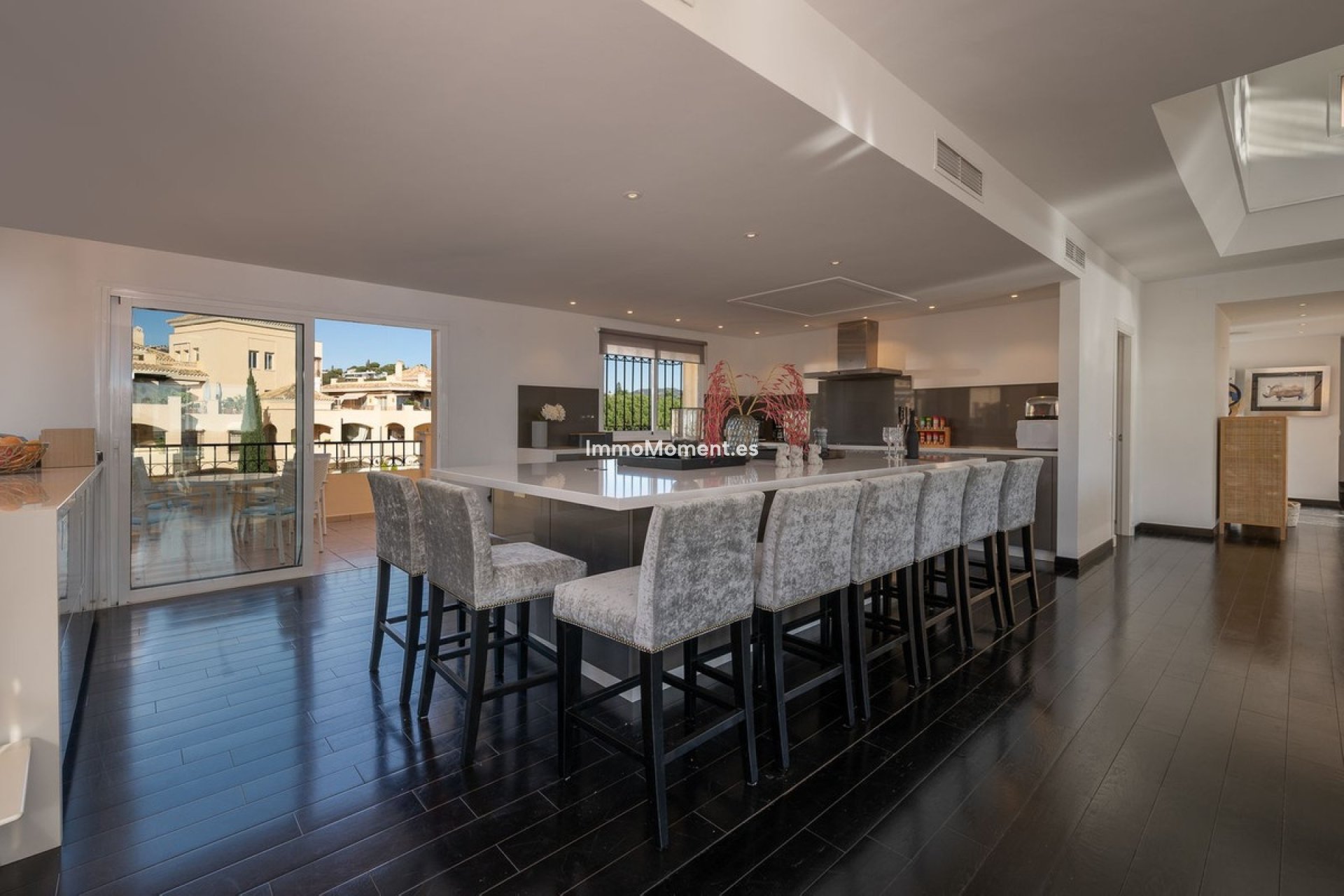 Resale - Apartment - Marbella - Elviria