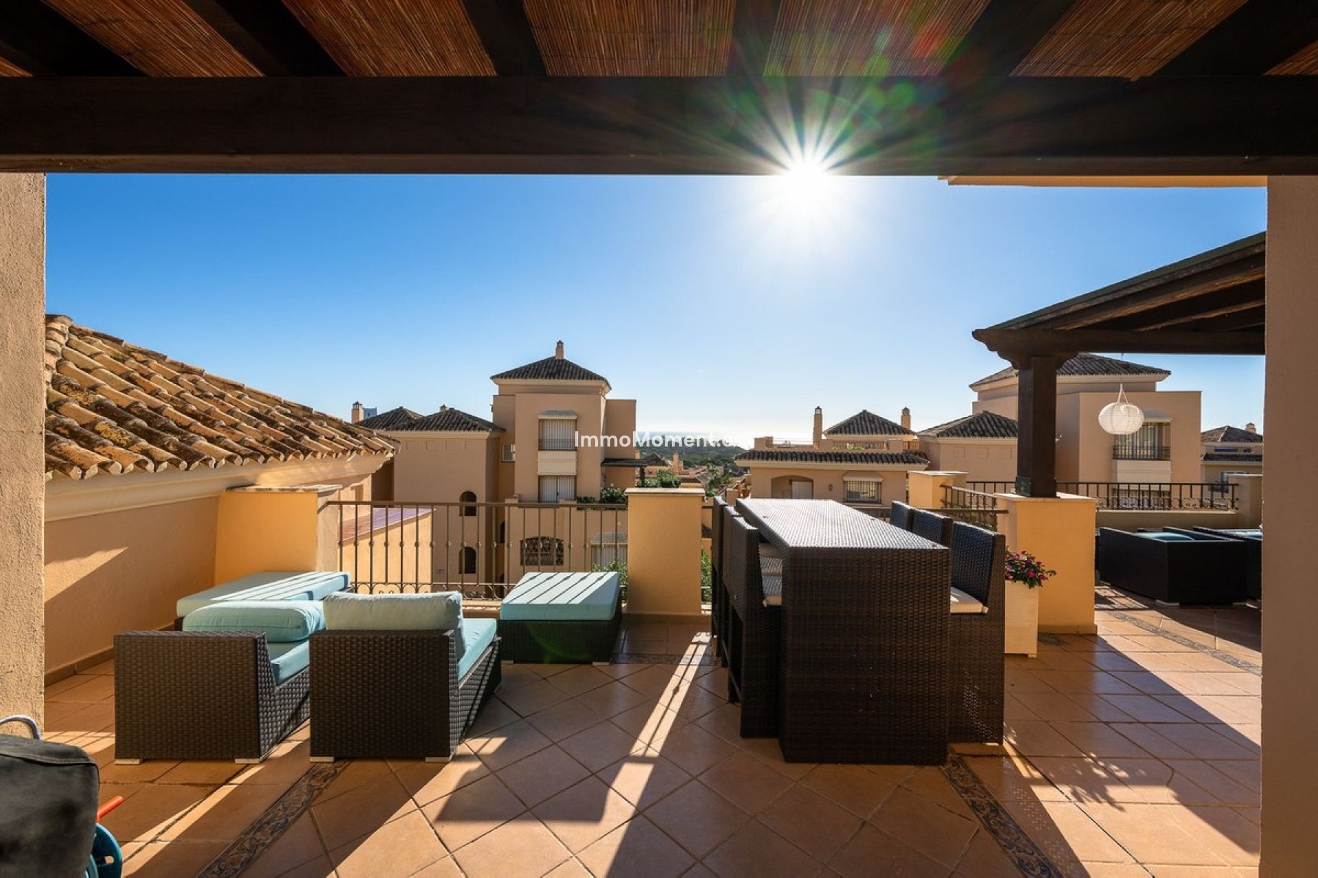 Resale - Apartment - Marbella - Elviria