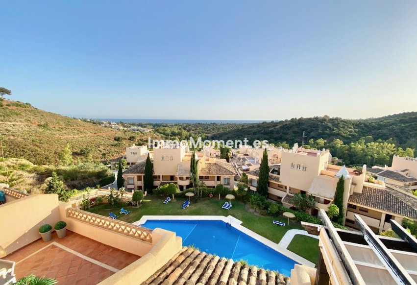 Resale - Apartment - Marbella - Elviria