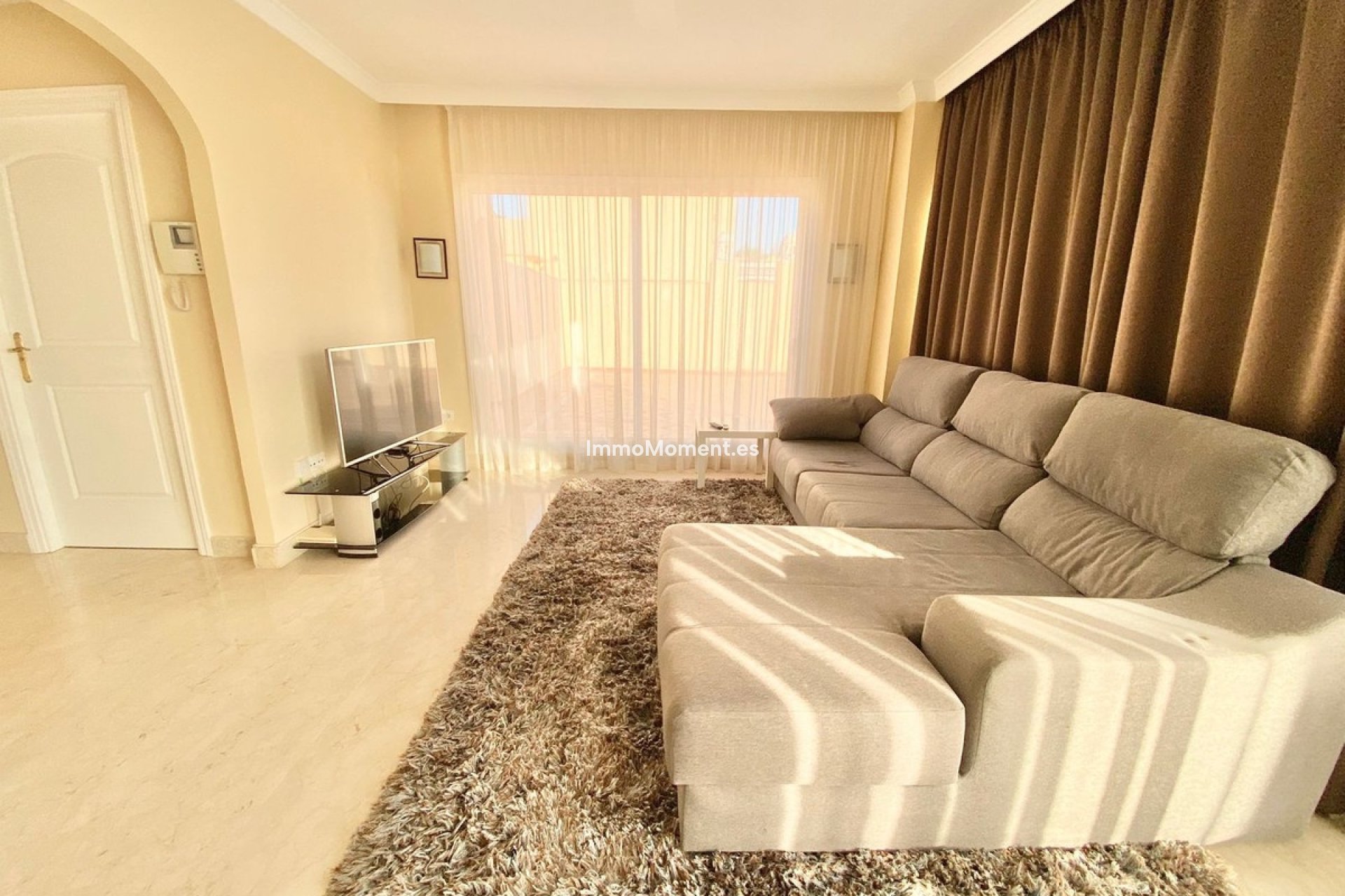 Resale - Apartment - Marbella - Elviria