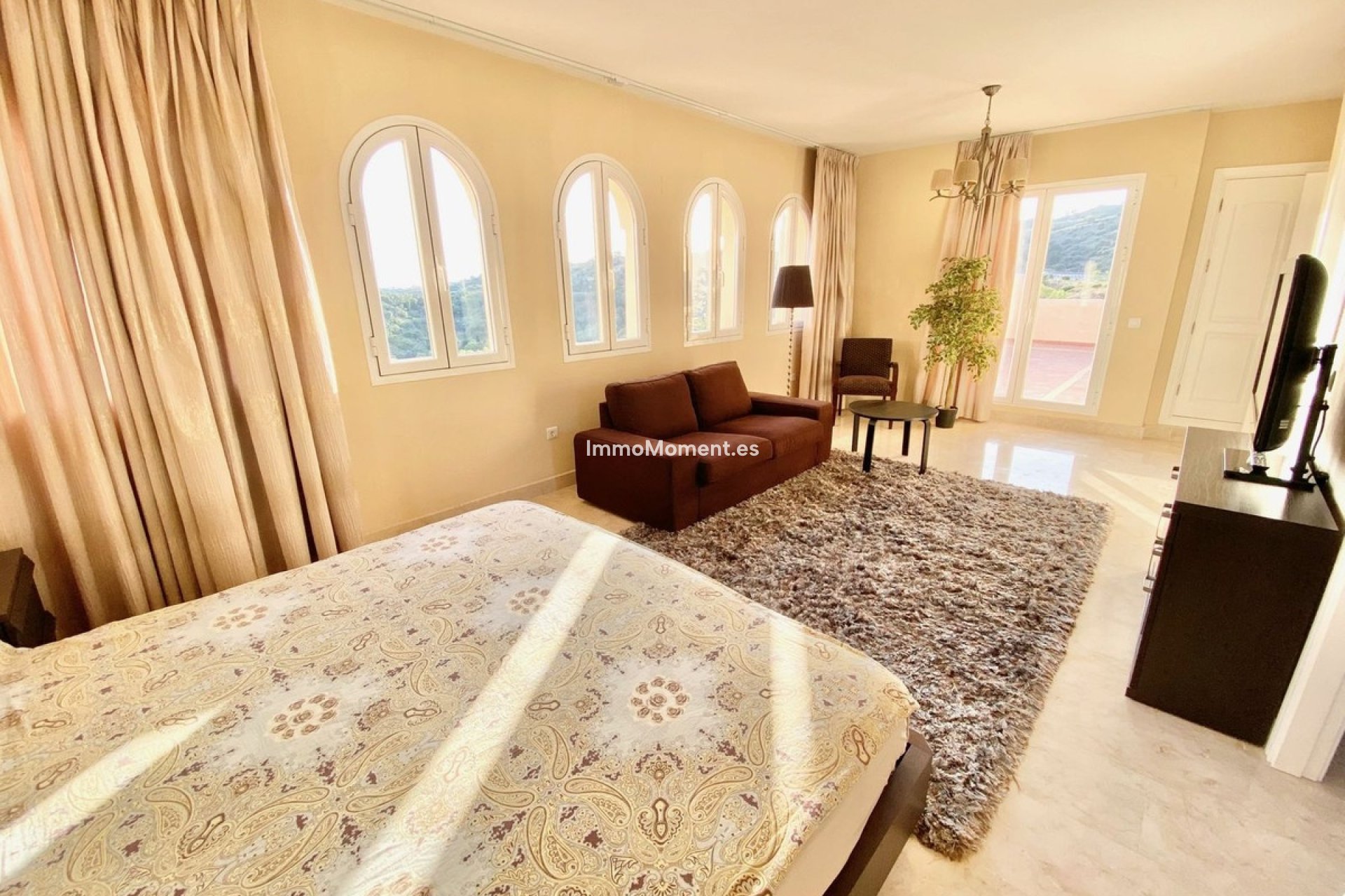 Resale - Apartment - Marbella - Elviria