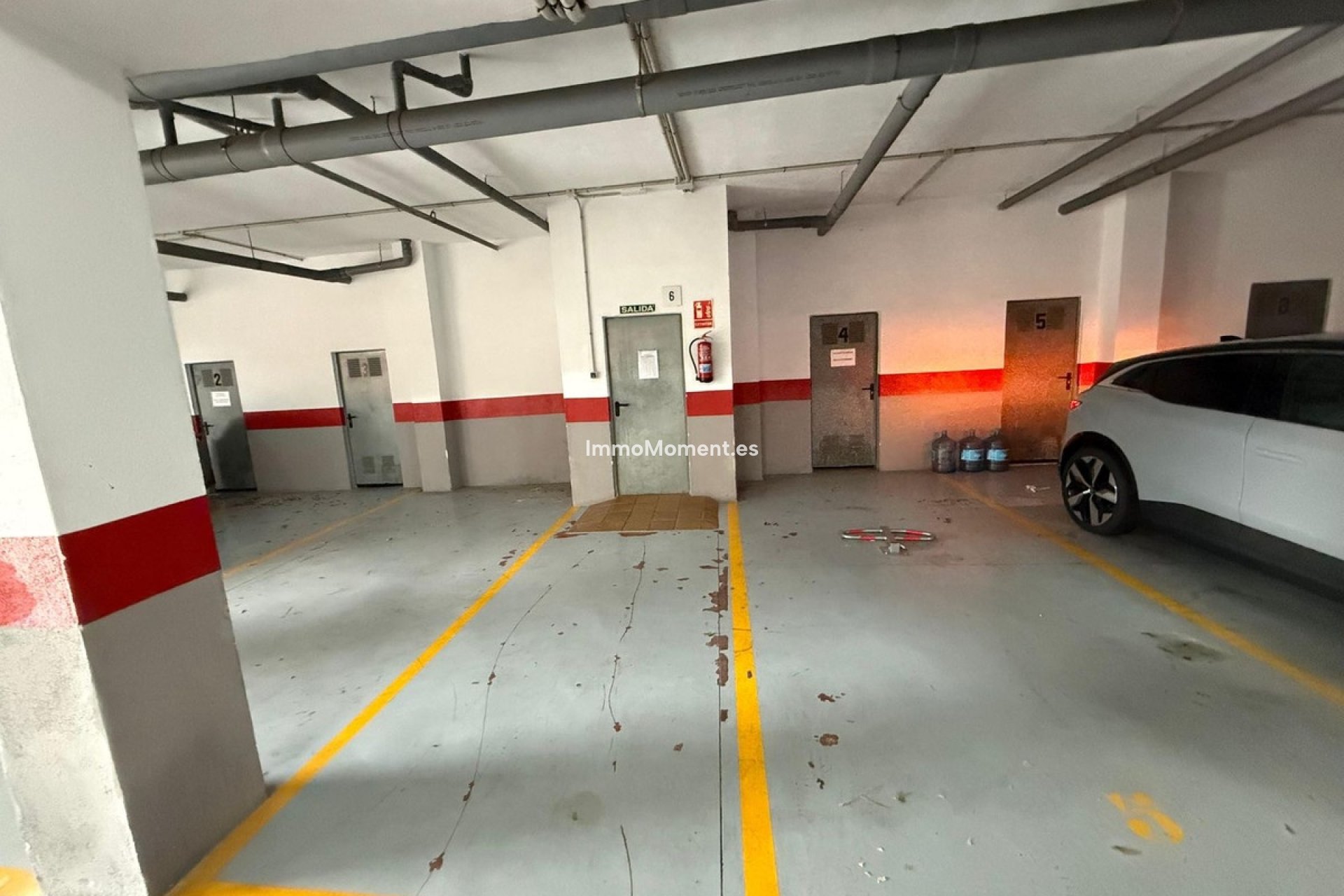 Resale - Apartment - Marbella - Elviria