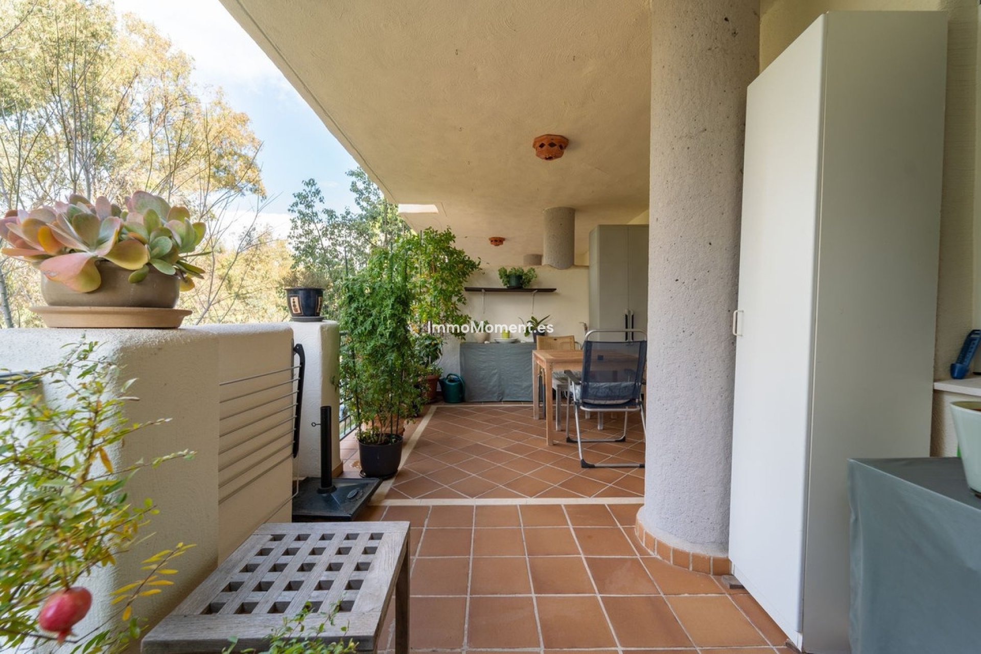 Resale - Apartment - Marbella - Elviria