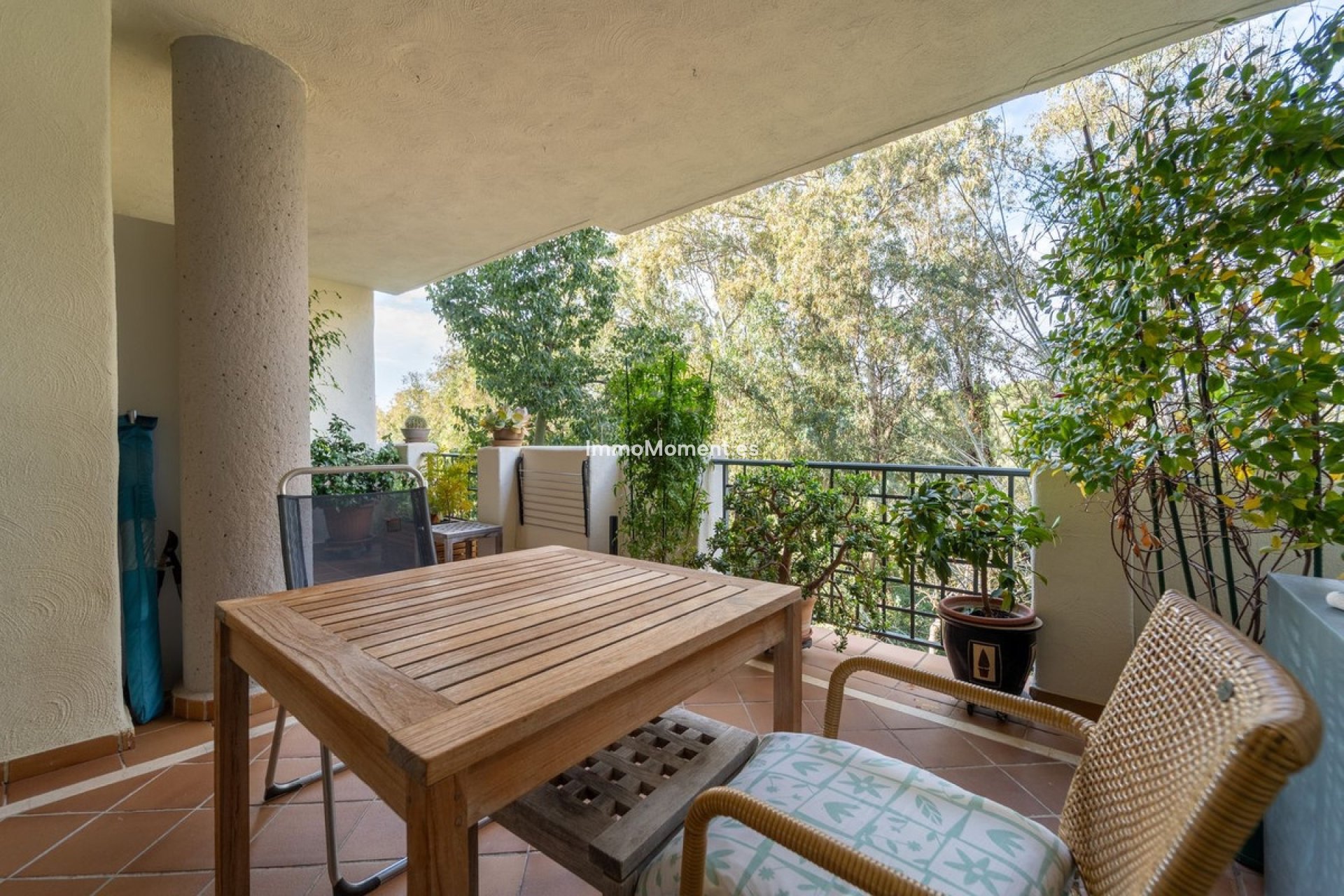 Resale - Apartment - Marbella - Elviria