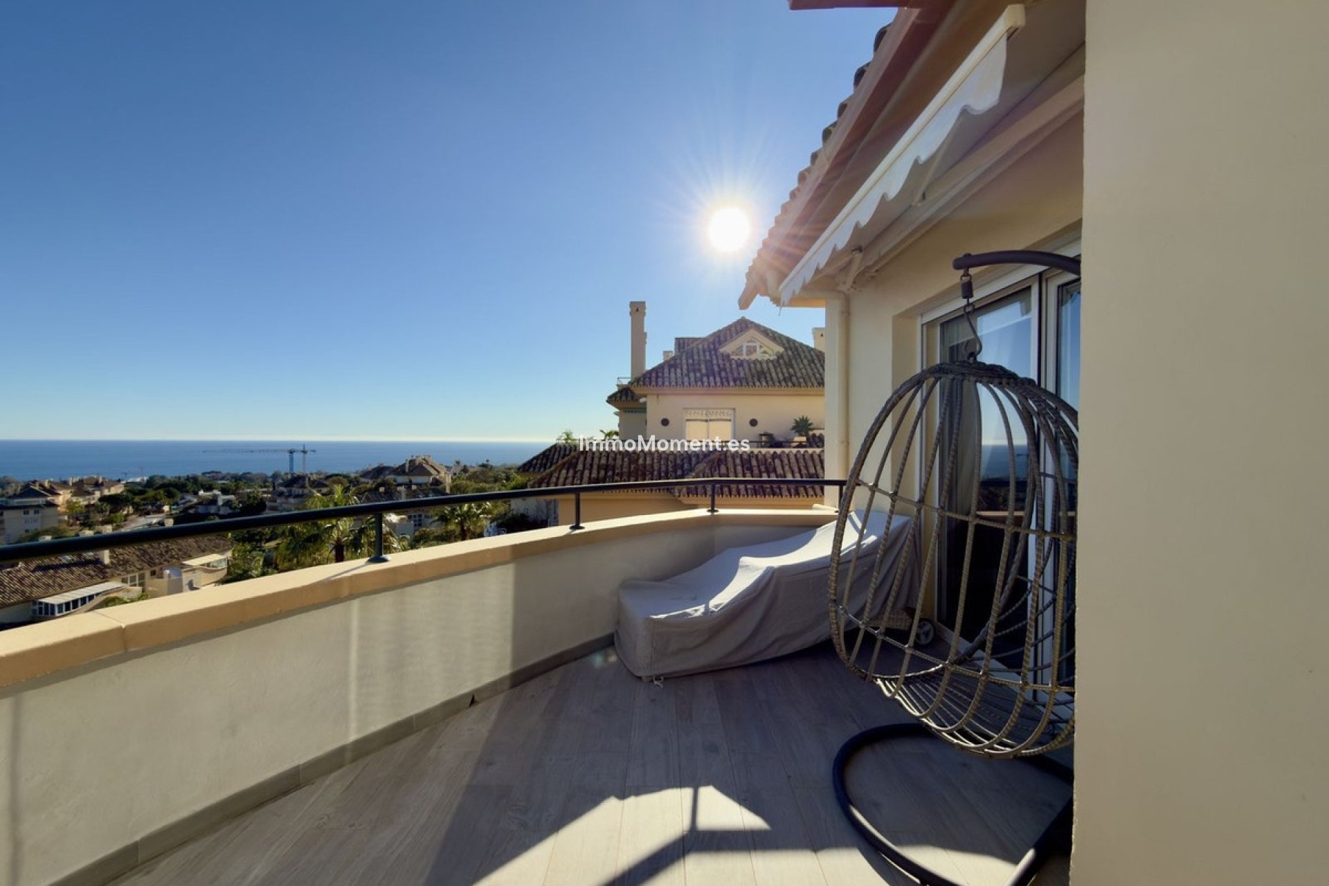 Resale - Apartment - Marbella - Elviria