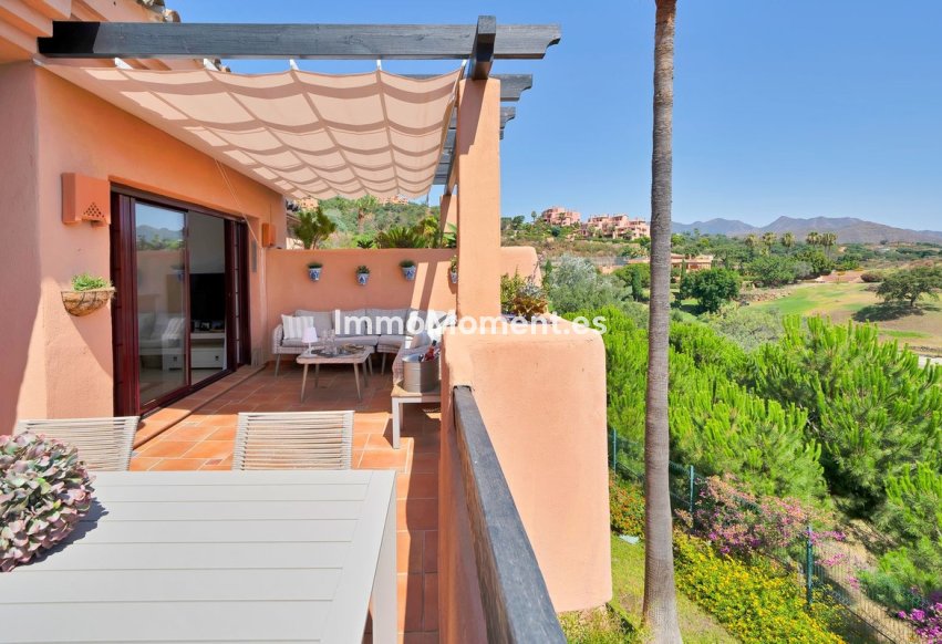 Resale - Apartment - Marbella - Elviria