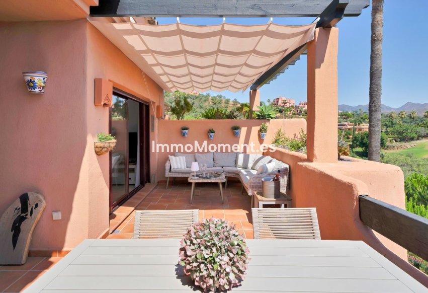 Resale - Apartment - Marbella - Elviria