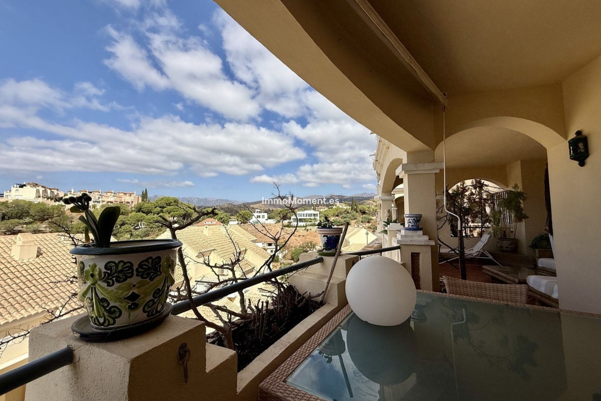 Resale - Apartment - Marbella - Elviria