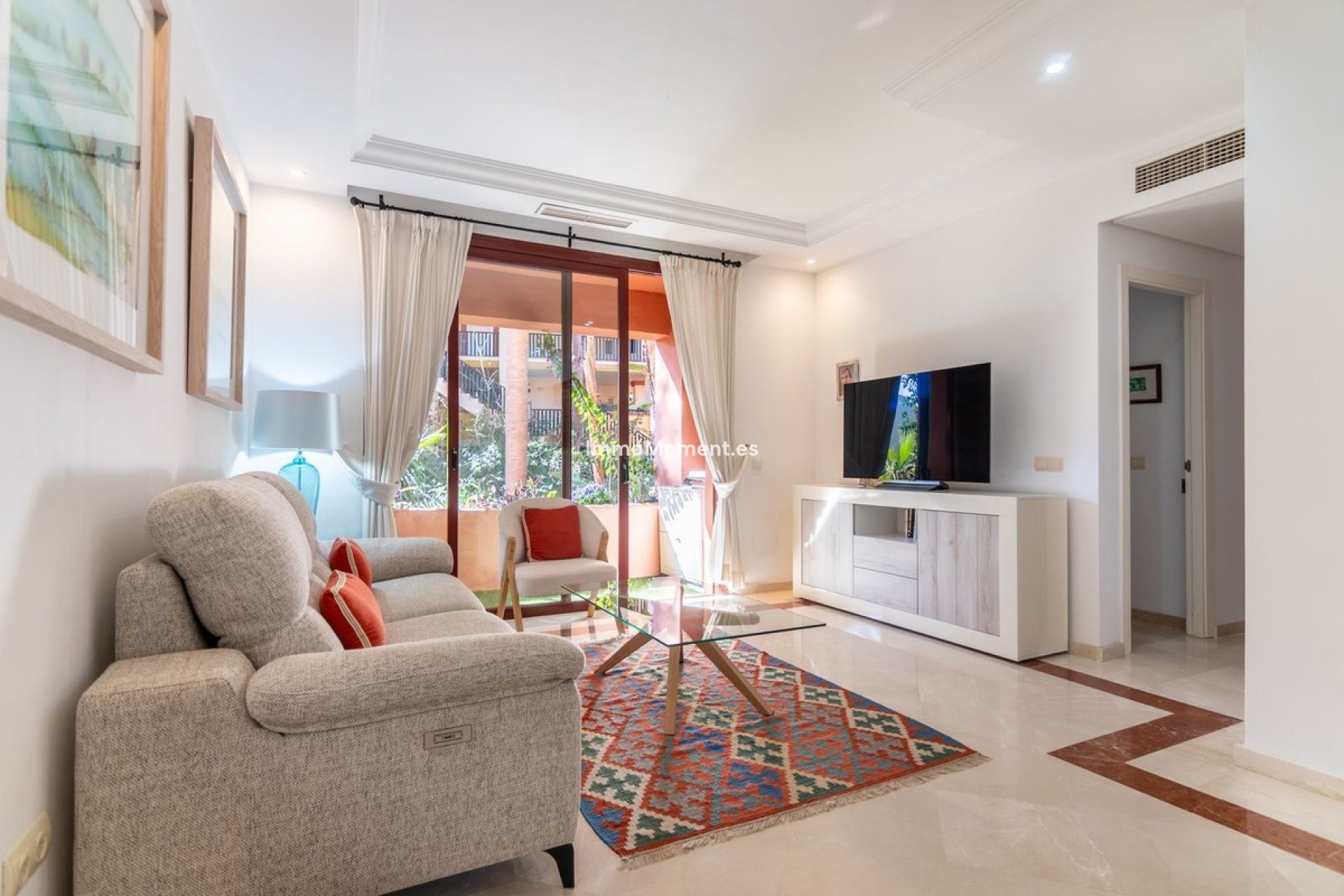 Resale - Apartment - Marbella - Elviria