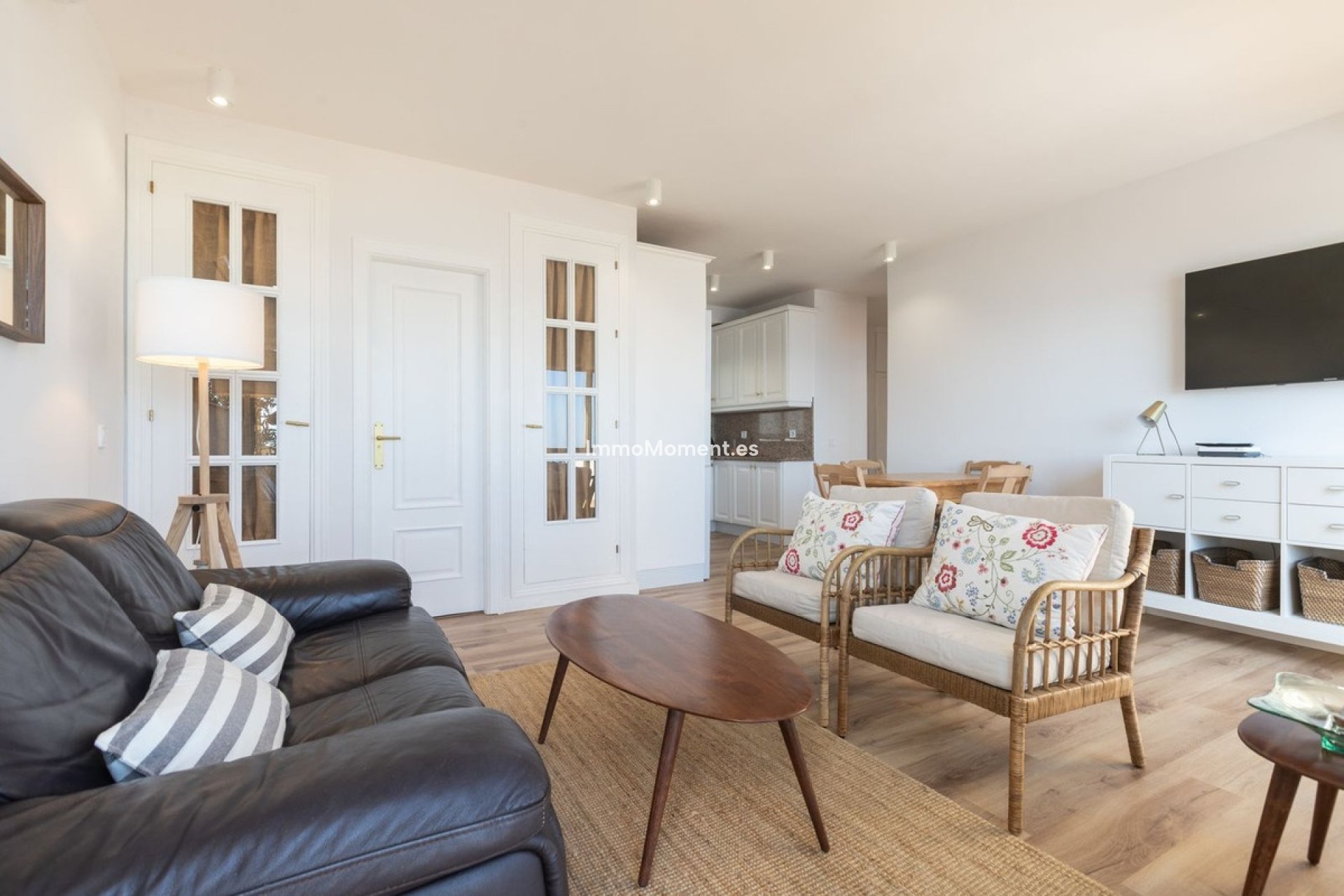 Resale - Apartment - Marbella - Elviria