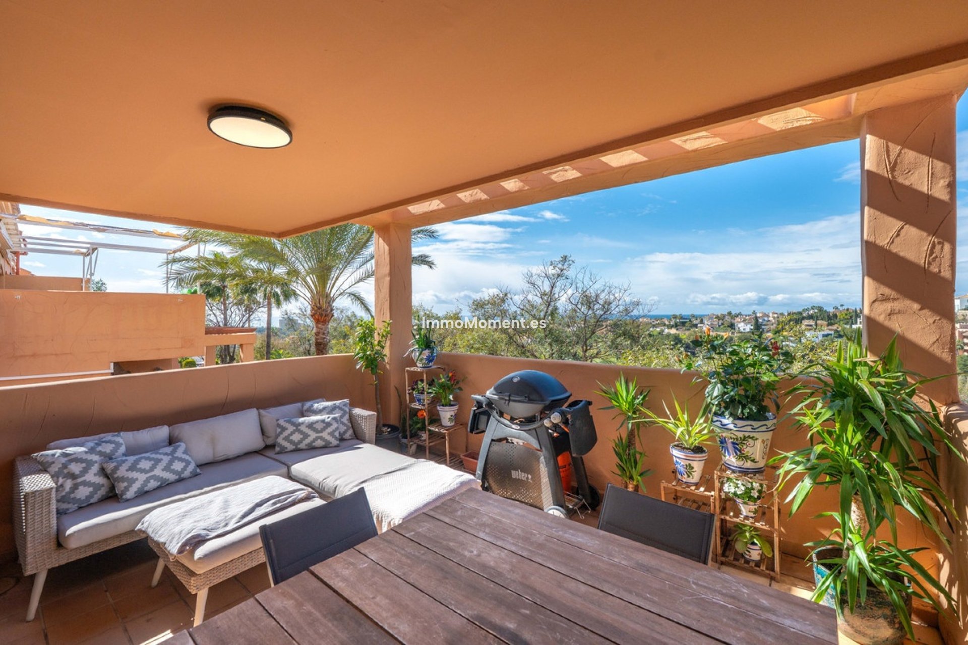 Resale - Apartment - Marbella - Elviria