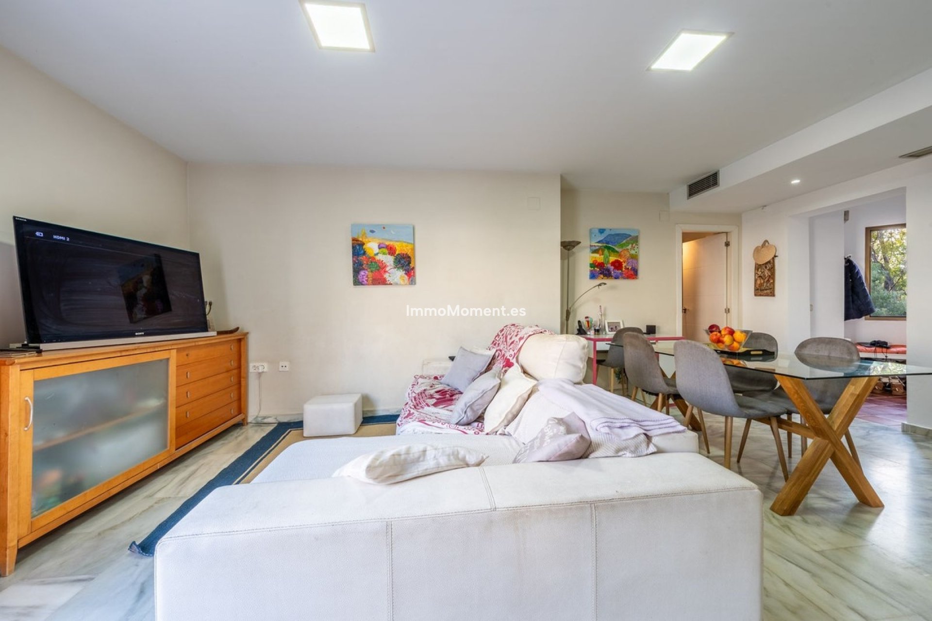 Resale - Apartment - Marbella - Elviria